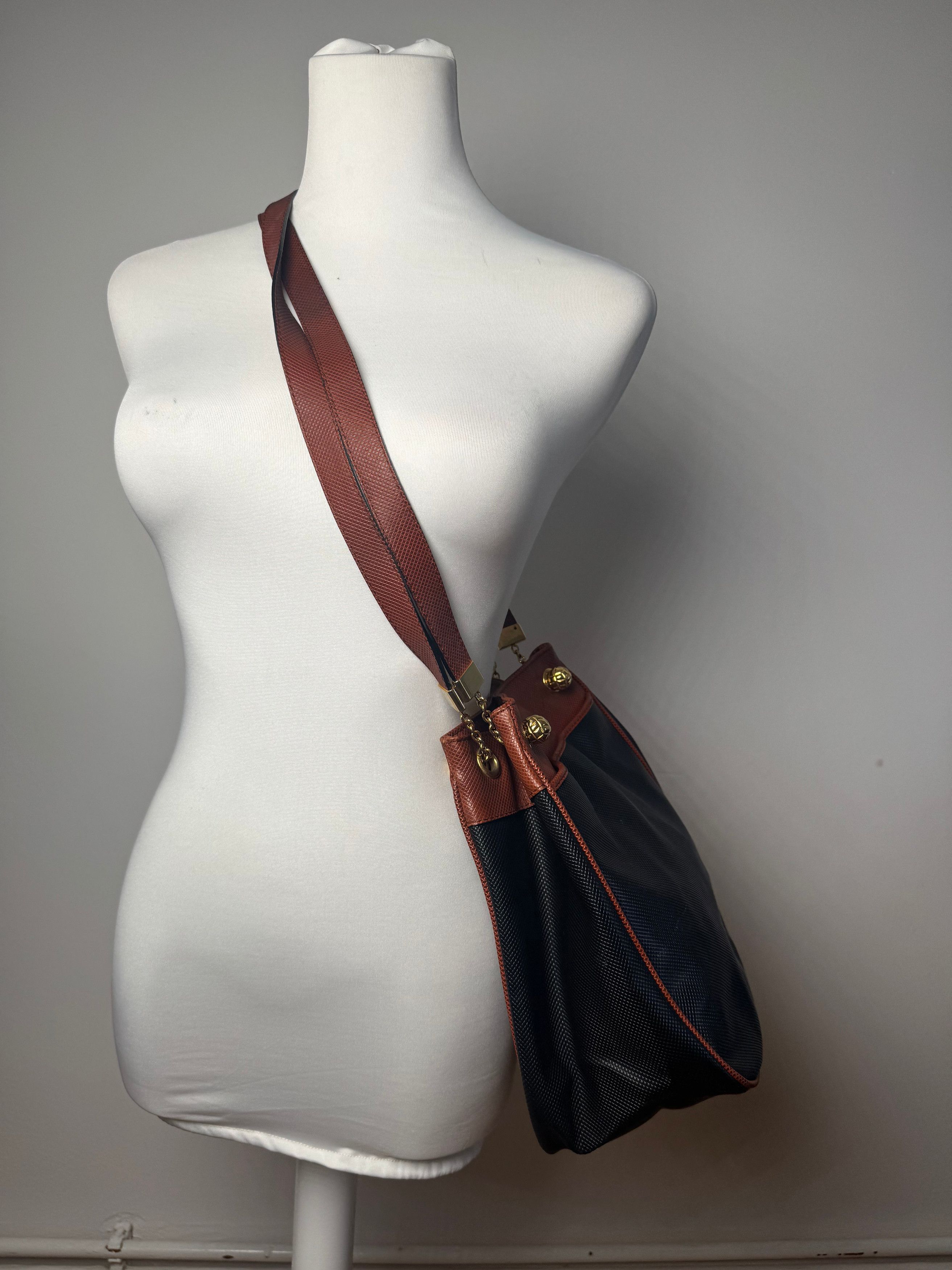 Bottega Veneta Vintage Leather bucket bag black brown Size ONE SIZE - 7 Thumbnail