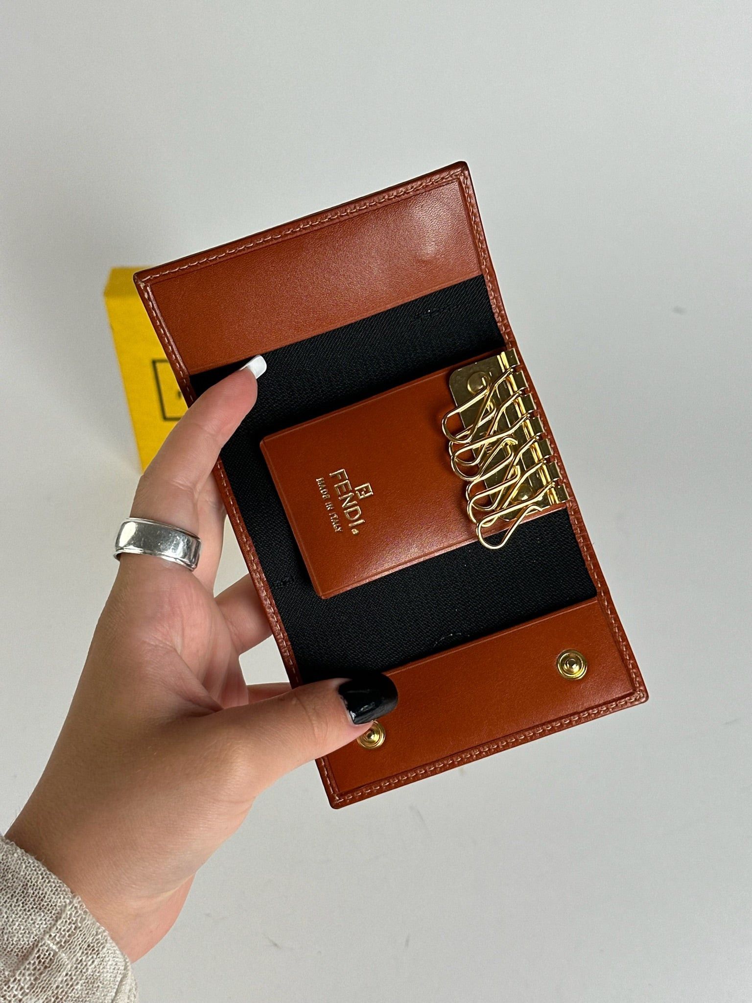 Fendi Vintage Roma Key Holder Brown Size ONE SIZE - 3 Thumbnail
