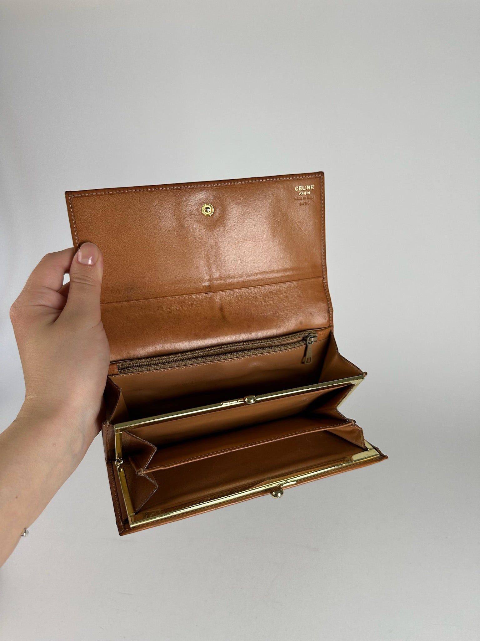 Celine Vintage monogram Leather Wallet Brown Size ONE SIZE - 4 Thumbnail
