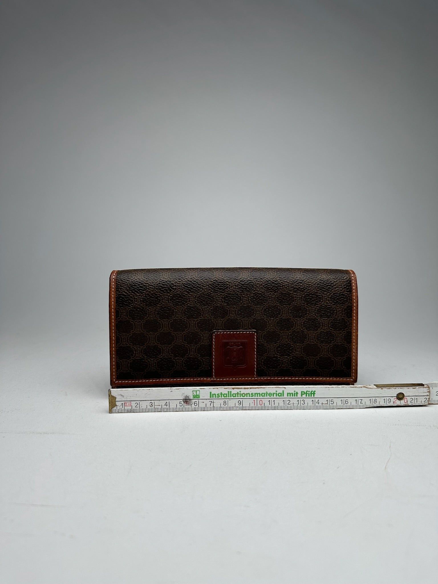 Celine Vintage monogram Leather Wallet Brown Size ONE SIZE - 12 Thumbnail
