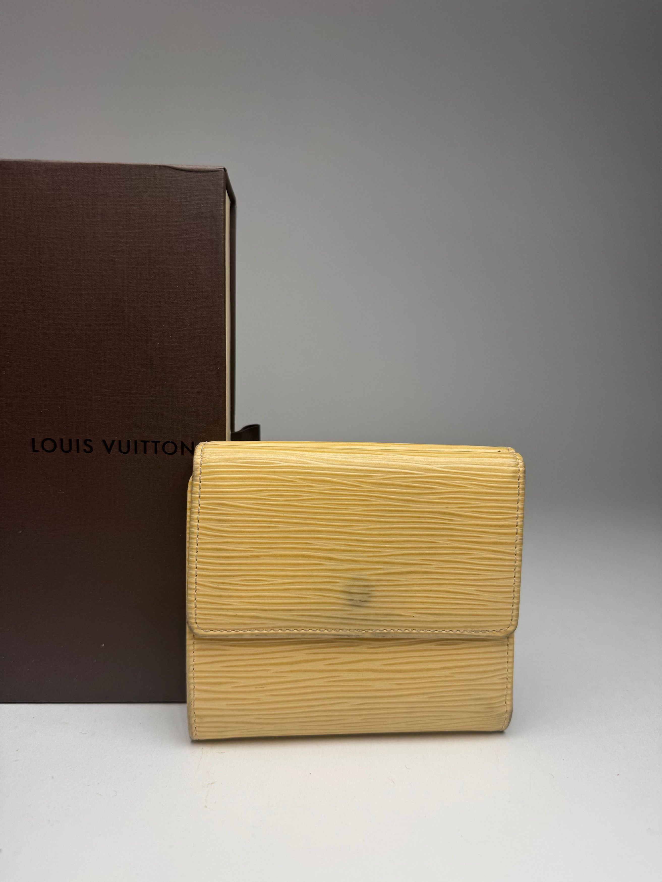 Louis Vuitton Vintage EPI Leather wallet yellow Size ONE SIZE - 2 Thumbnail
