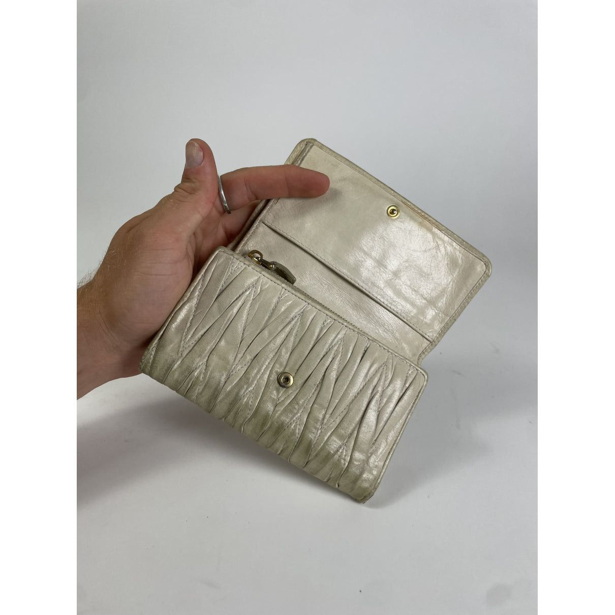 Miu Miu White Leather Wallet Size ONE SIZE - 3 Thumbnail
