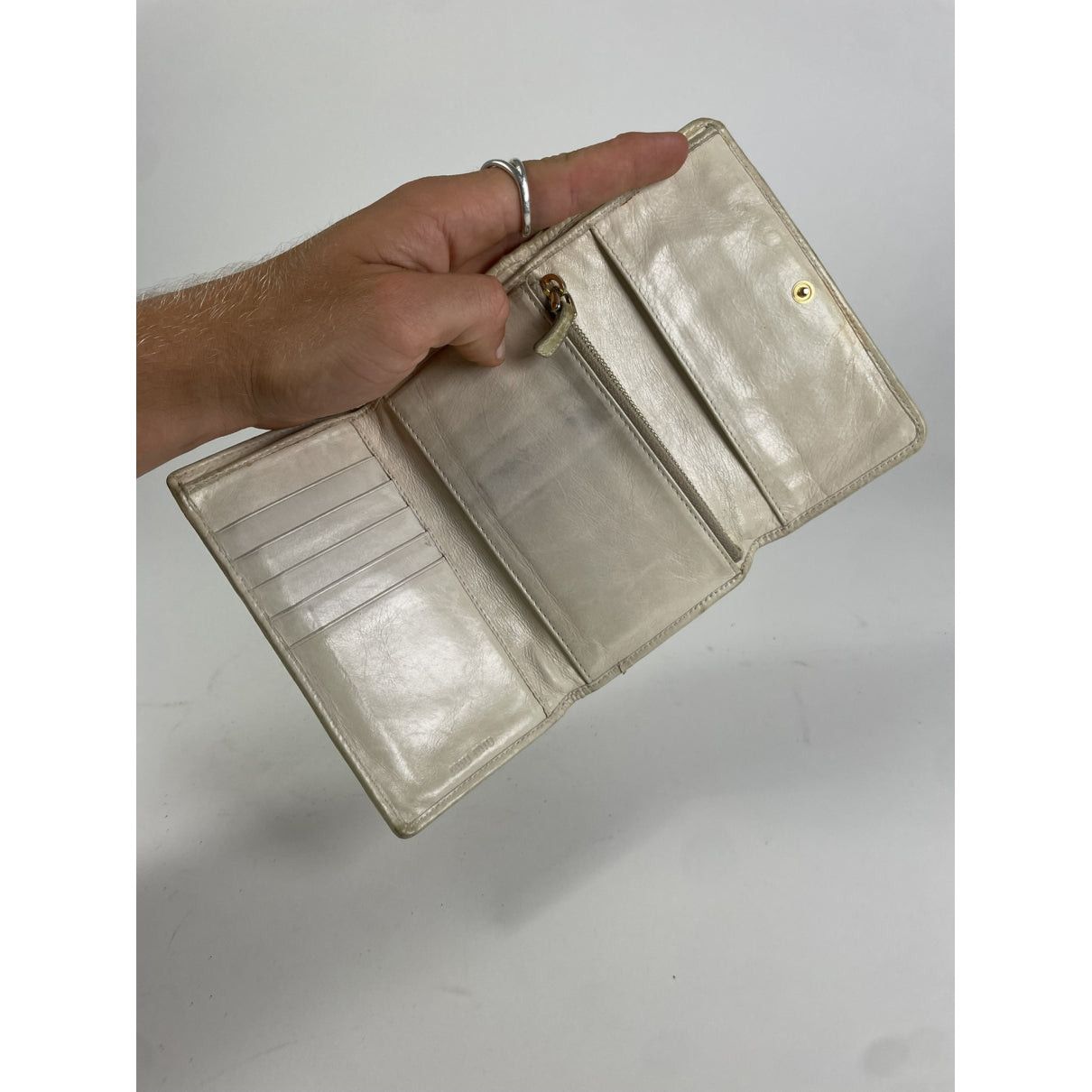 Miu Miu White Leather Wallet Size ONE SIZE - 4 Thumbnail