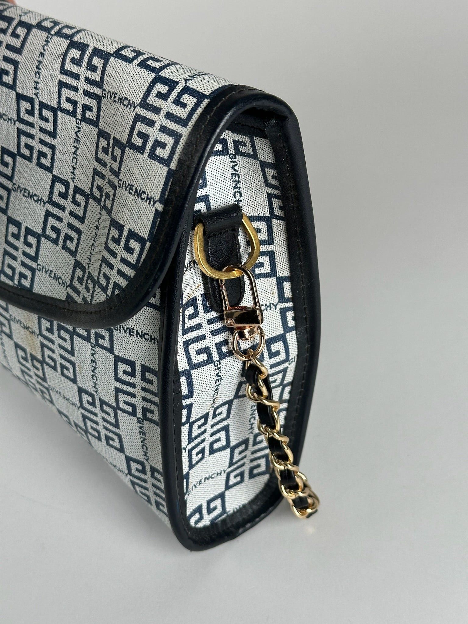 Givenchy Vintage 4G leather bag navy white Size ONE SIZE - 10 Thumbnail