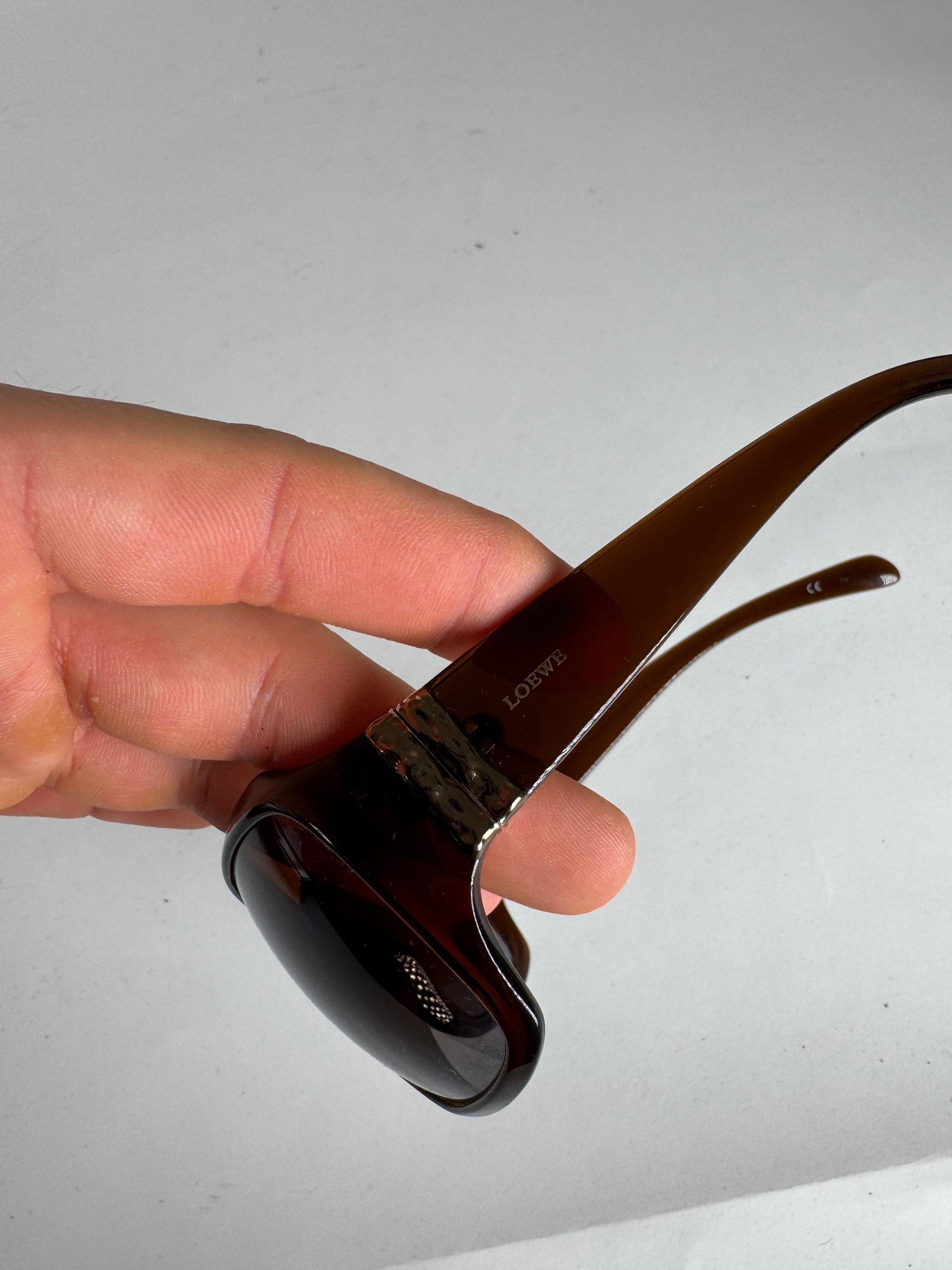 Loewe Vintage Madrid Sunglasses Unisex Brown Size ONE SIZE - 5 Thumbnail