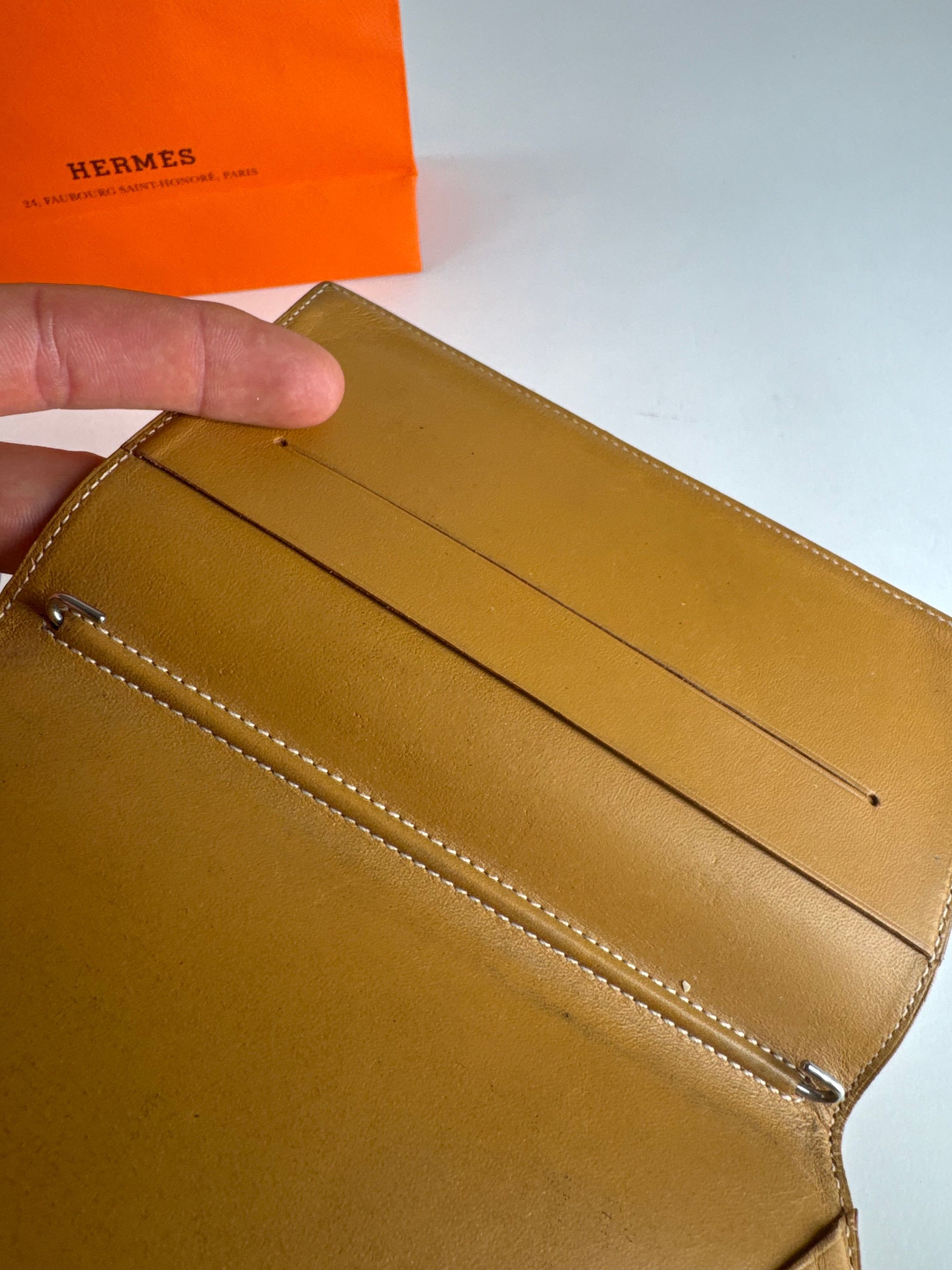 Other Vintage Hermes Paris Leather ID Holder Yellow Size ONE SIZE - 11 Thumbnail