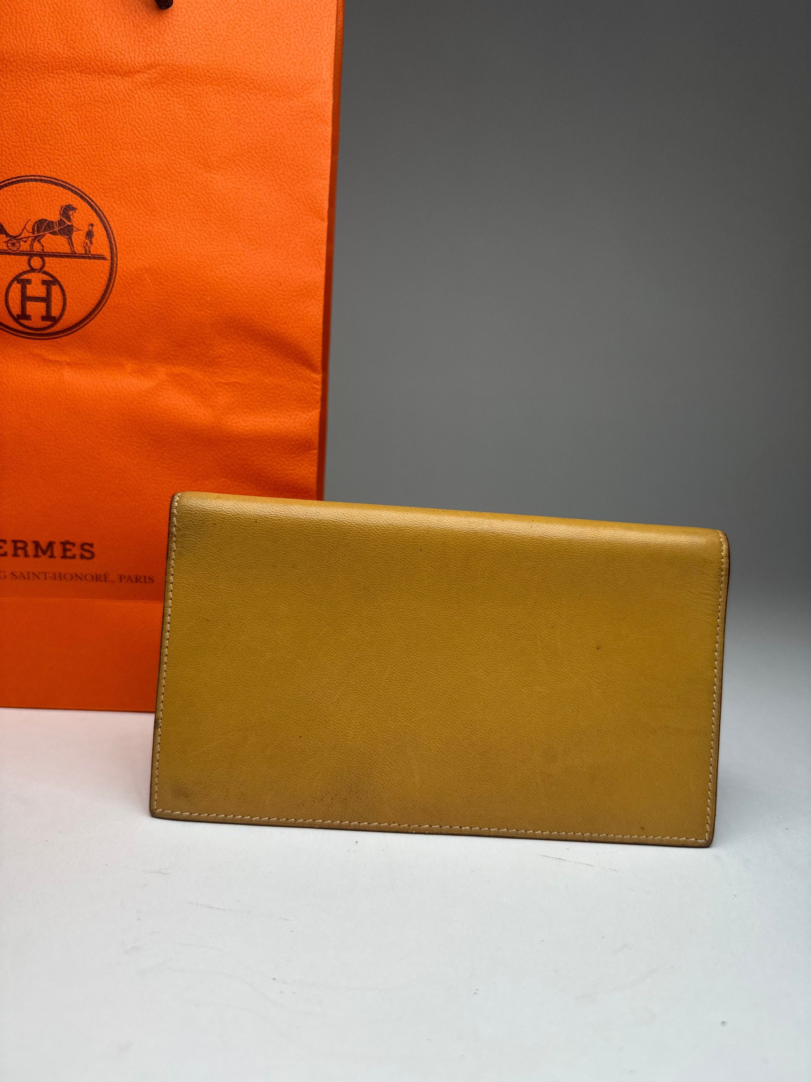 Other Vintage Hermes Paris Leather ID Holder Yellow Size ONE SIZE - 10 Thumbnail