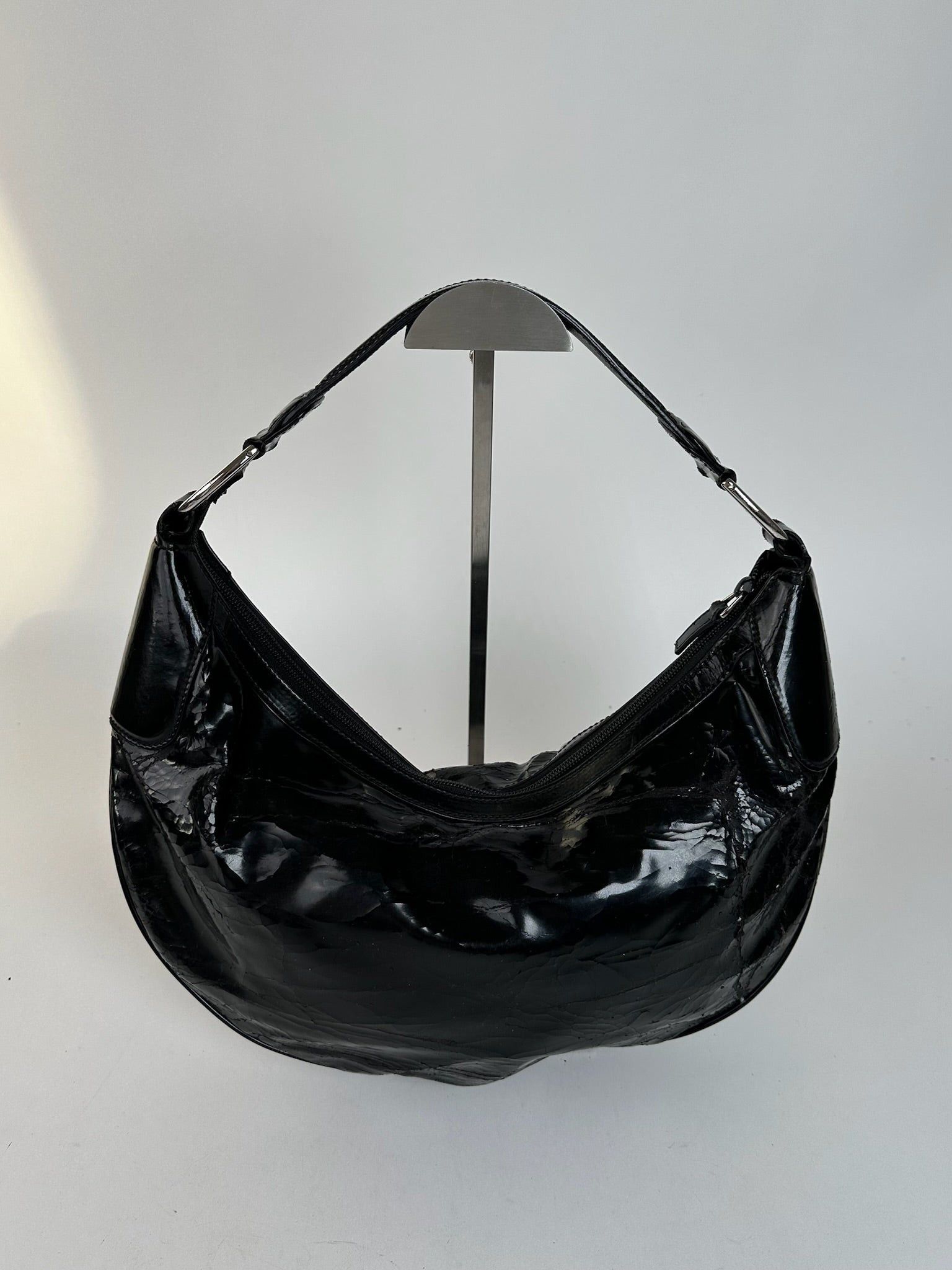 Gucci Vintage Patent Leather Bag Black Size ONE SIZE - 2 Thumbnail