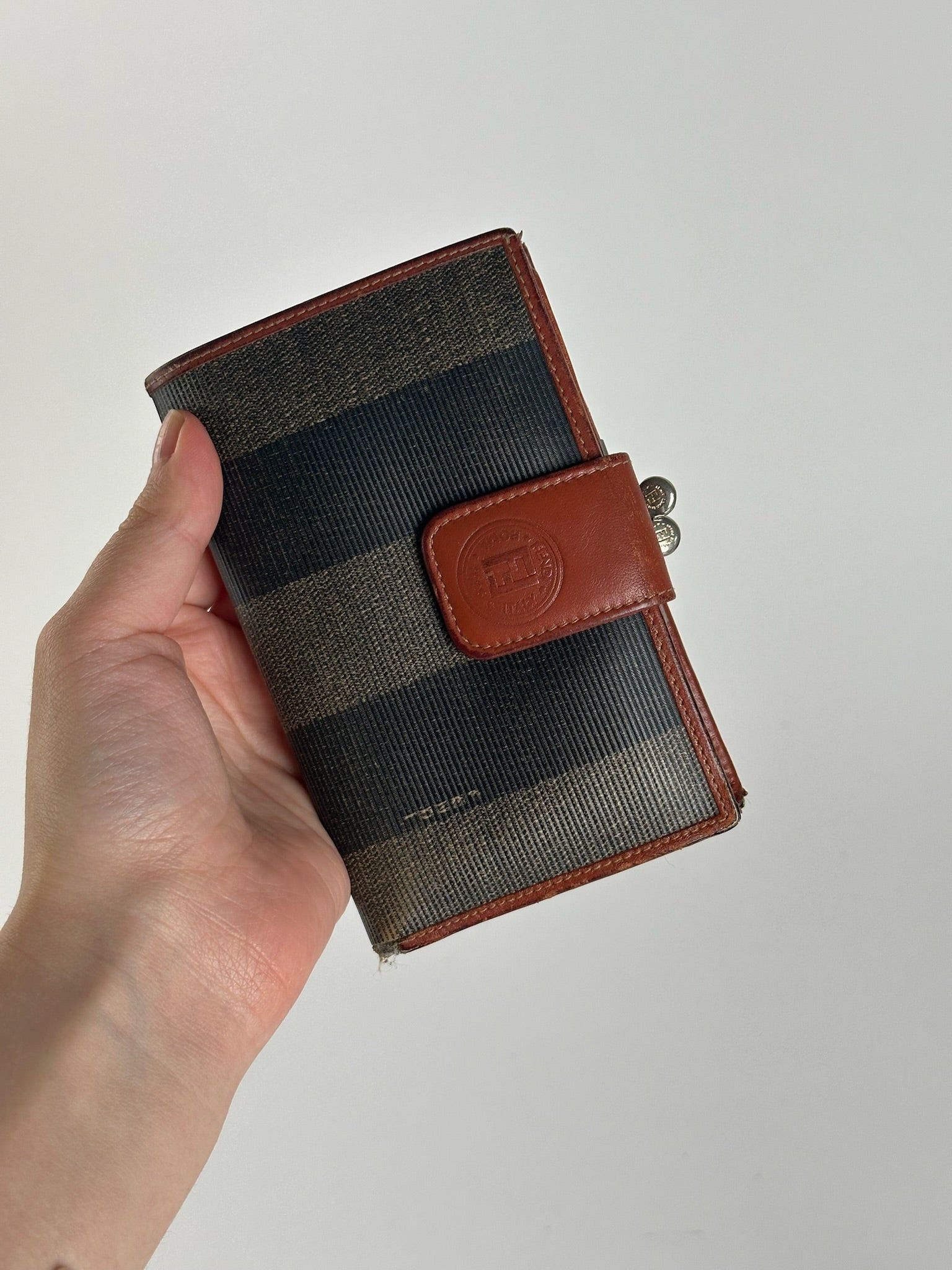 Fendi Vintage Roma Leather Wallet Brown orange striped Size ONE SIZE - 6 Thumbnail