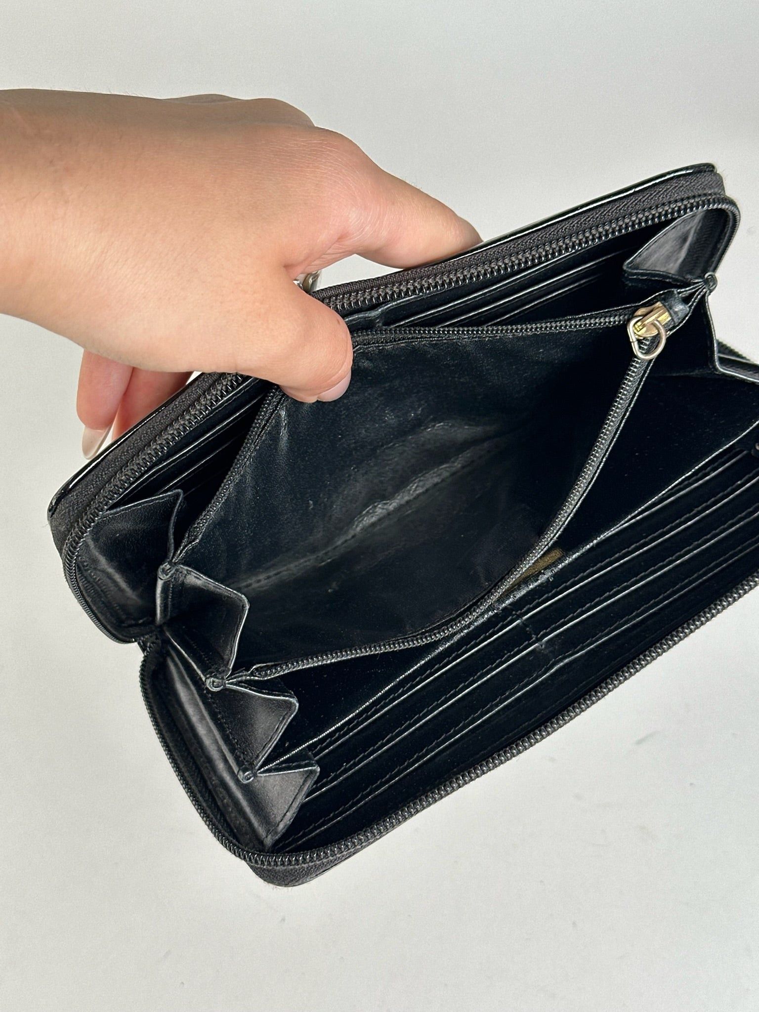 Vivienne Westwood Vintage Patent leather wallet black Size ONE SIZE - 5 Thumbnail