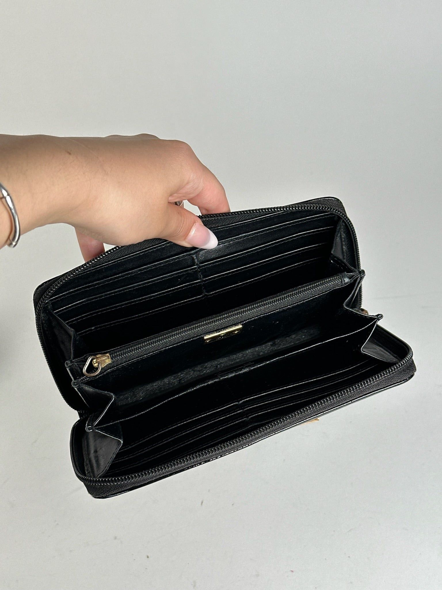 Vivienne Westwood Vintage Patent leather wallet black Size ONE SIZE - 6 Thumbnail