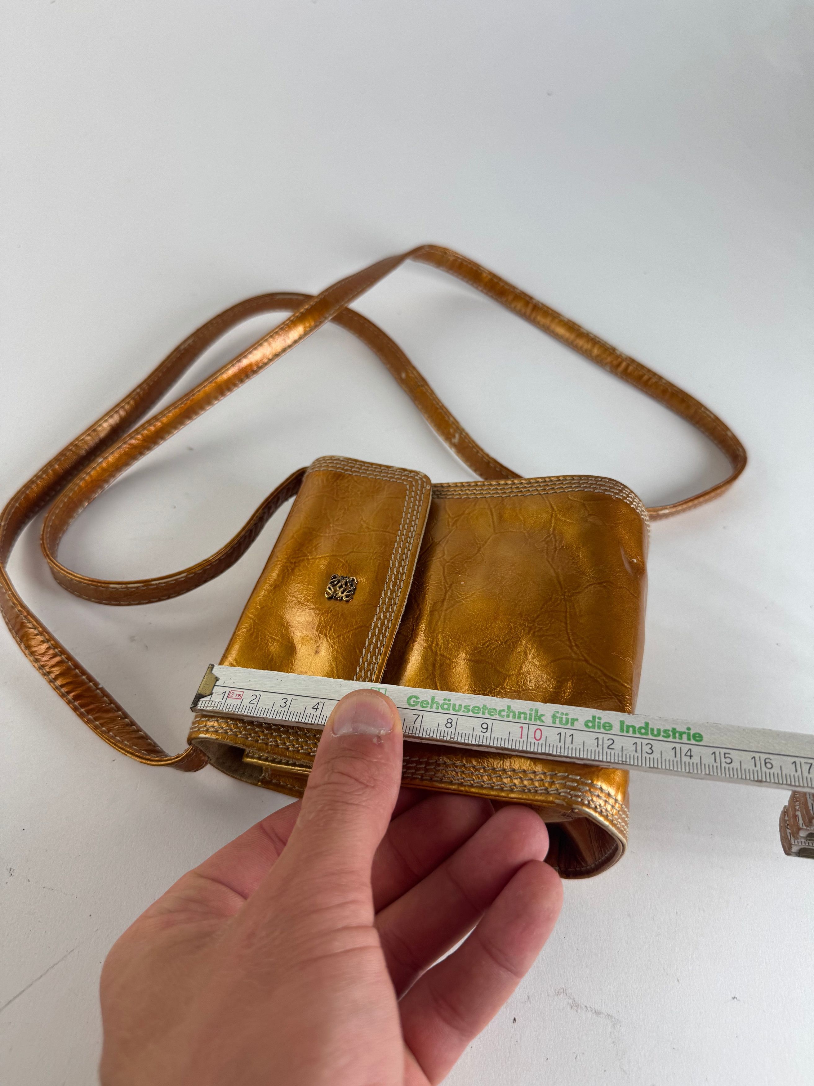 Loewe Vintage Madrid Patent Leather Bag orange golden Size ONE SIZE - 12 Thumbnail