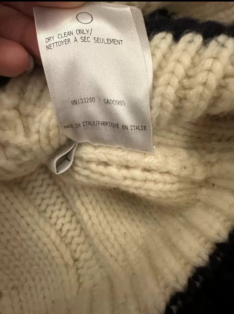 Thom Browne Thom Browne V-Neck Preppy Style Sweater - dmc Size US M / EU 48-50 / 2 - 7 Thumbnail