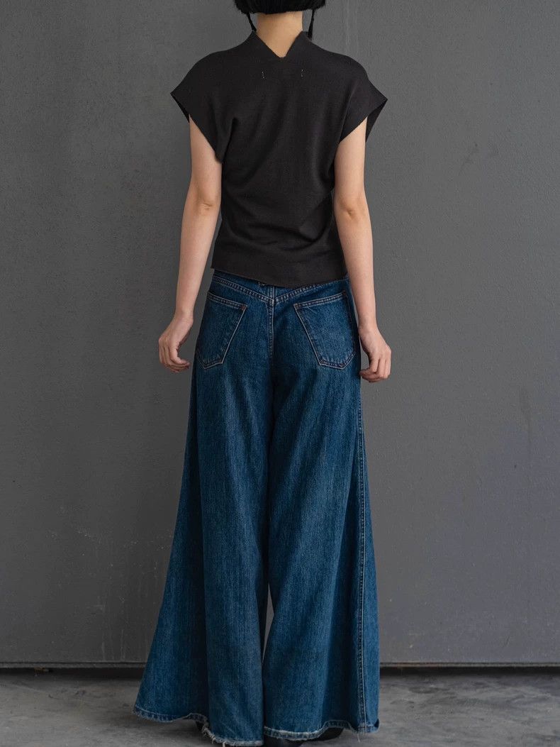 Comme des Garcons Vintage Comme des Garçons Asymmetric Wool Top - dmc Size US M / EU 48-50 / 2 - 4 Thumbnail