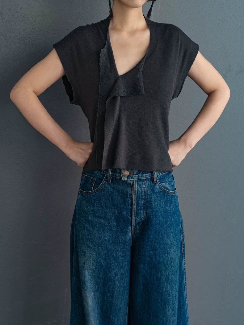 Comme des Garcons Vintage Comme des Garçons Asymmetric Wool Top - dmc Size US M / EU 48-50 / 2 - 5 Thumbnail
