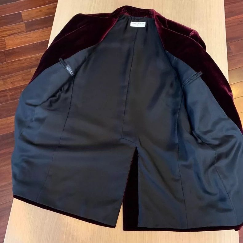 Saint Laurent Paris Saint Laurent Red Velvet Blazer Size US M / EU 48-50 / 2 - 5 Thumbnail