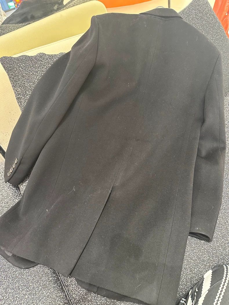 Yves Saint Laurent YSL Black Cashmere Coat with Shoulder Pads Size US L / EU 52-54 / 3 - 2 Thumbnail