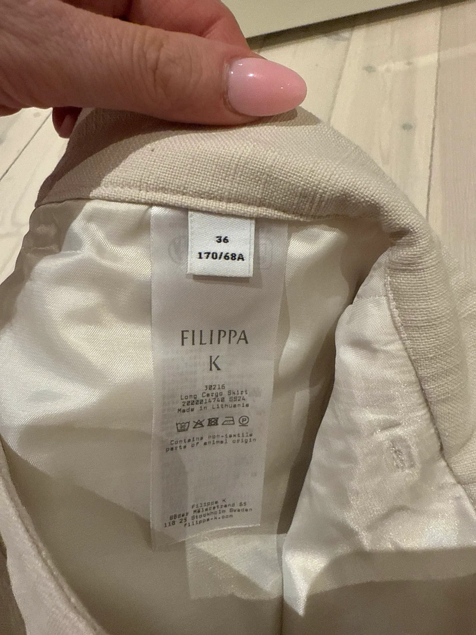Filippa K Filippa K Long Cargo Skirt Skirt Size 26" / US 2 / IT 38 - 4 Thumbnail