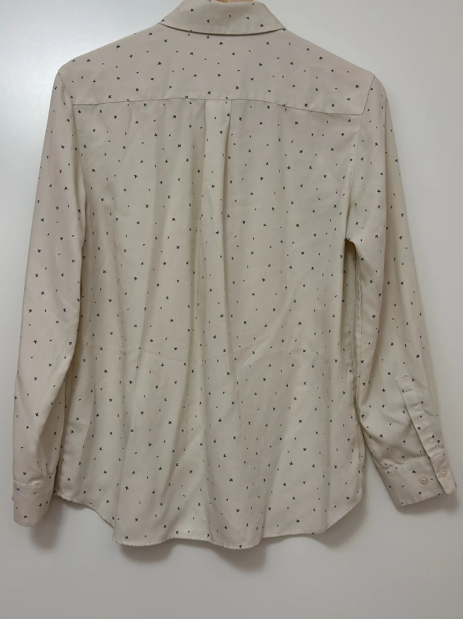 Uniqlo Uniqlo Blouse Size M / US 6-8 / IT 42-44 - 4 Thumbnail