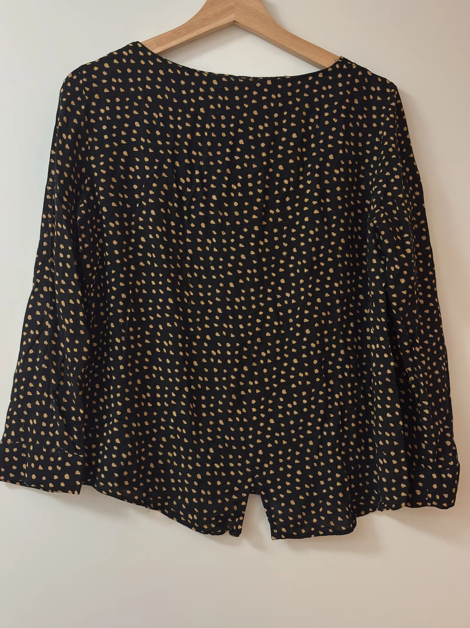 Mango Mango Soft Polka Dot Blouse with Pocket Blouse Size S / US 4 / IT 40 - 4 Thumbnail