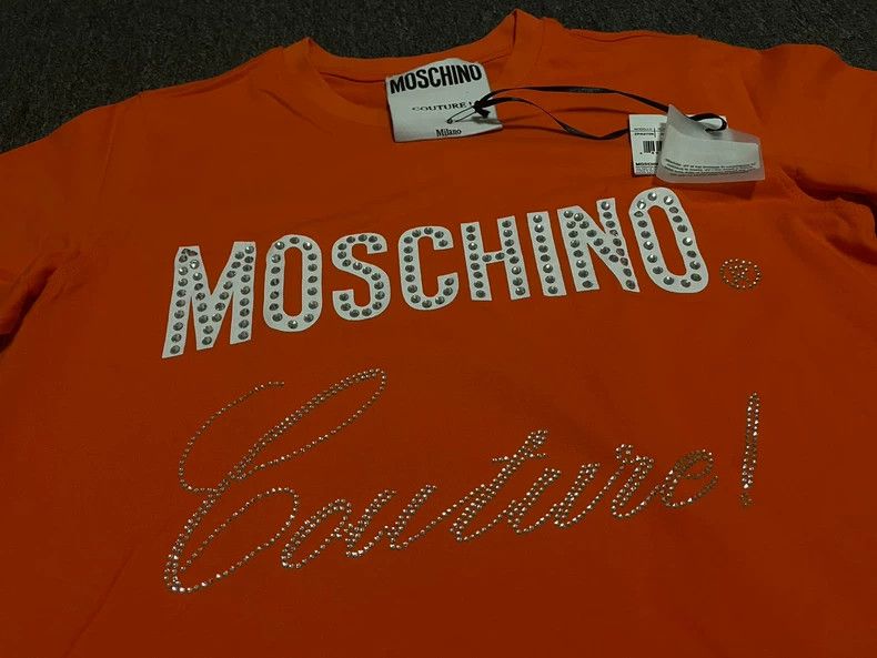Moschino Moschino Women's Embellished Orange T-Shirt-yf Size US XS / EU 42 / 0 - 2 Thumbnail