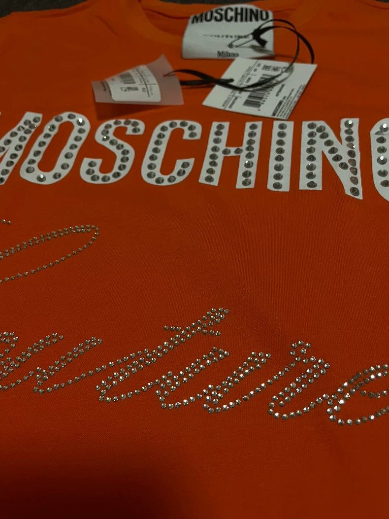 Moschino Moschino Women's Embellished Orange T-Shirt-yf Size US XS / EU 42 / 0 - 5 Thumbnail