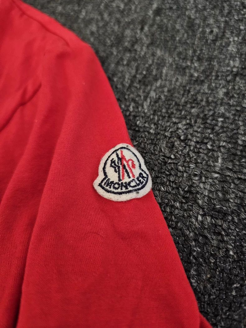 Moncler Moncler Men's Red Short Sleeve T-Shirt-yf Size US L / EU 52-54 / 3 - 3 Thumbnail