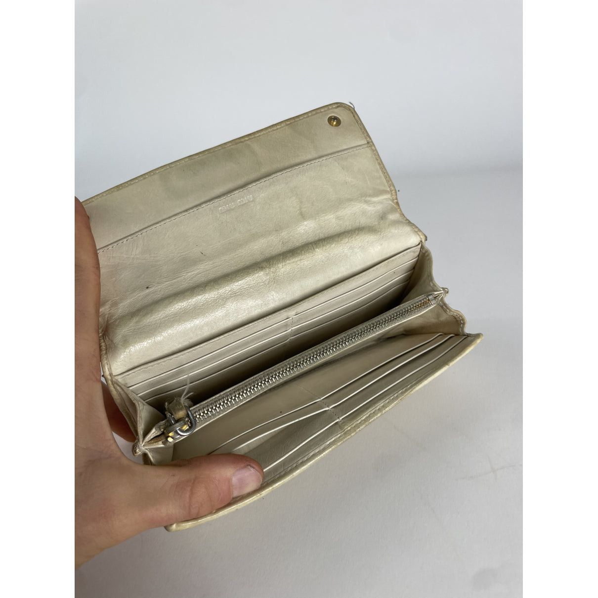 Miu Miu White Leather Wallet Size ONE SIZE - 5 Thumbnail