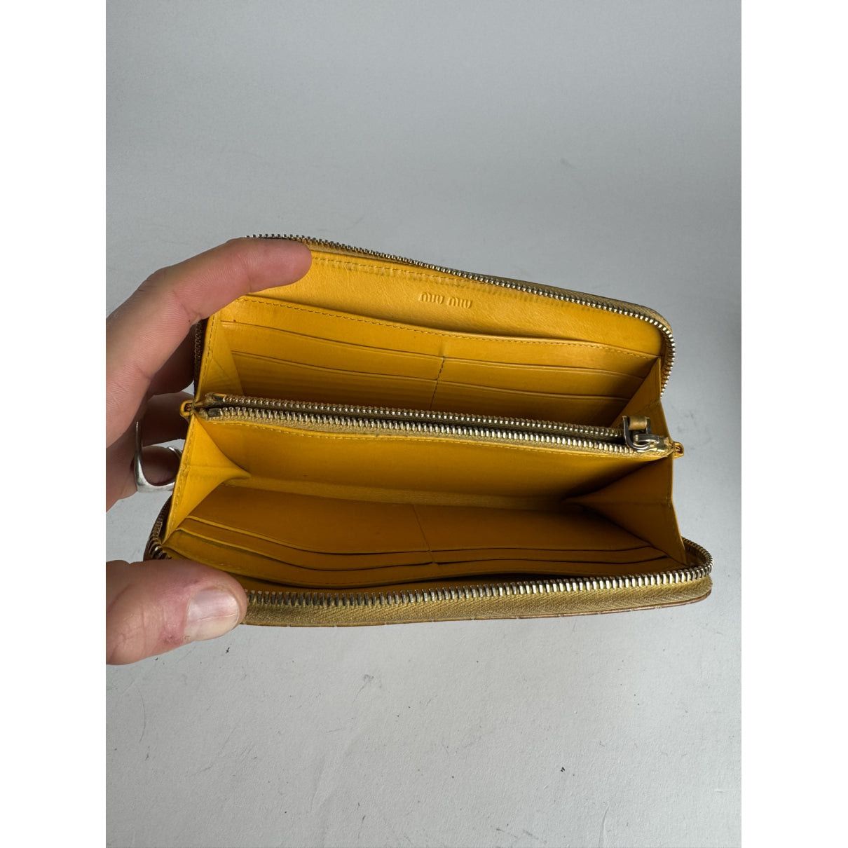 Miu Miu Yellow Leather Wallet Size ONE SIZE - 4 Thumbnail