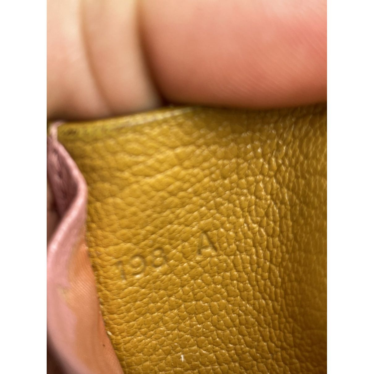 Miu Miu Pink Leather Purse Size ONE SIZE - 4 Thumbnail