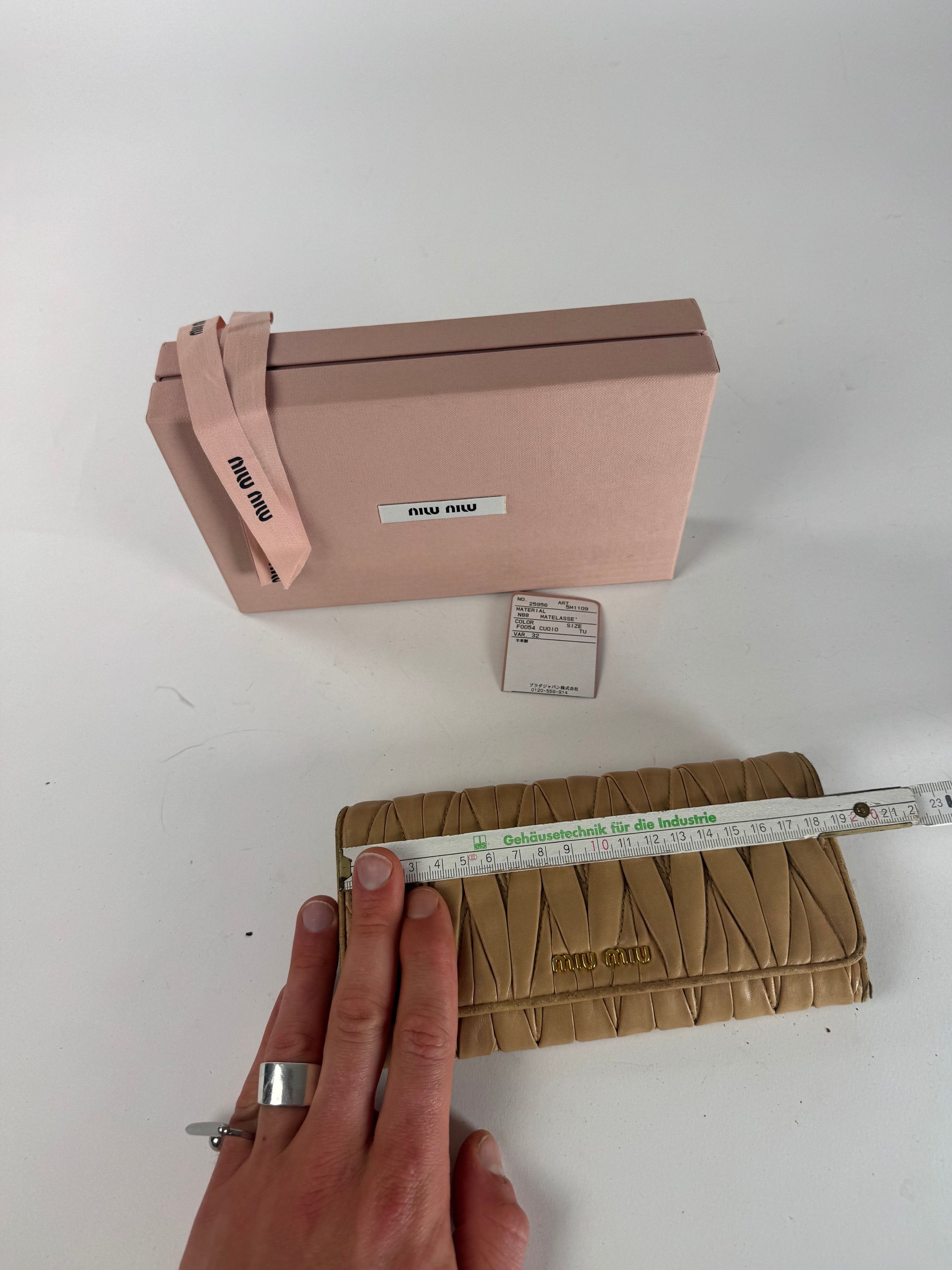 Miu Miu Vintage Metallasse Leather Wallet Caramel Size ONE SIZE - 5 Thumbnail