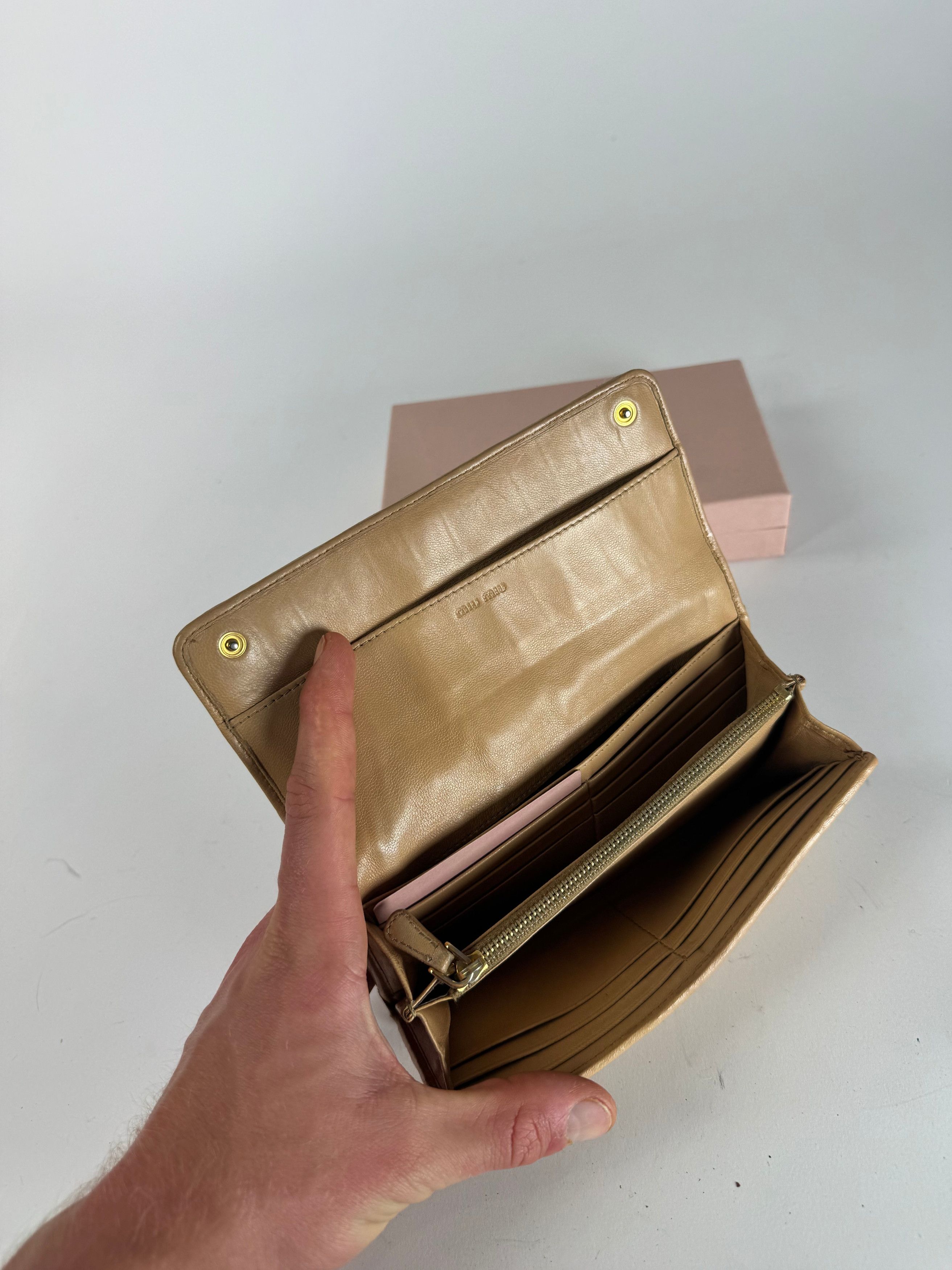 Miu Miu Vintage Metallasse Leather Wallet Caramel Size ONE SIZE - 7 Thumbnail