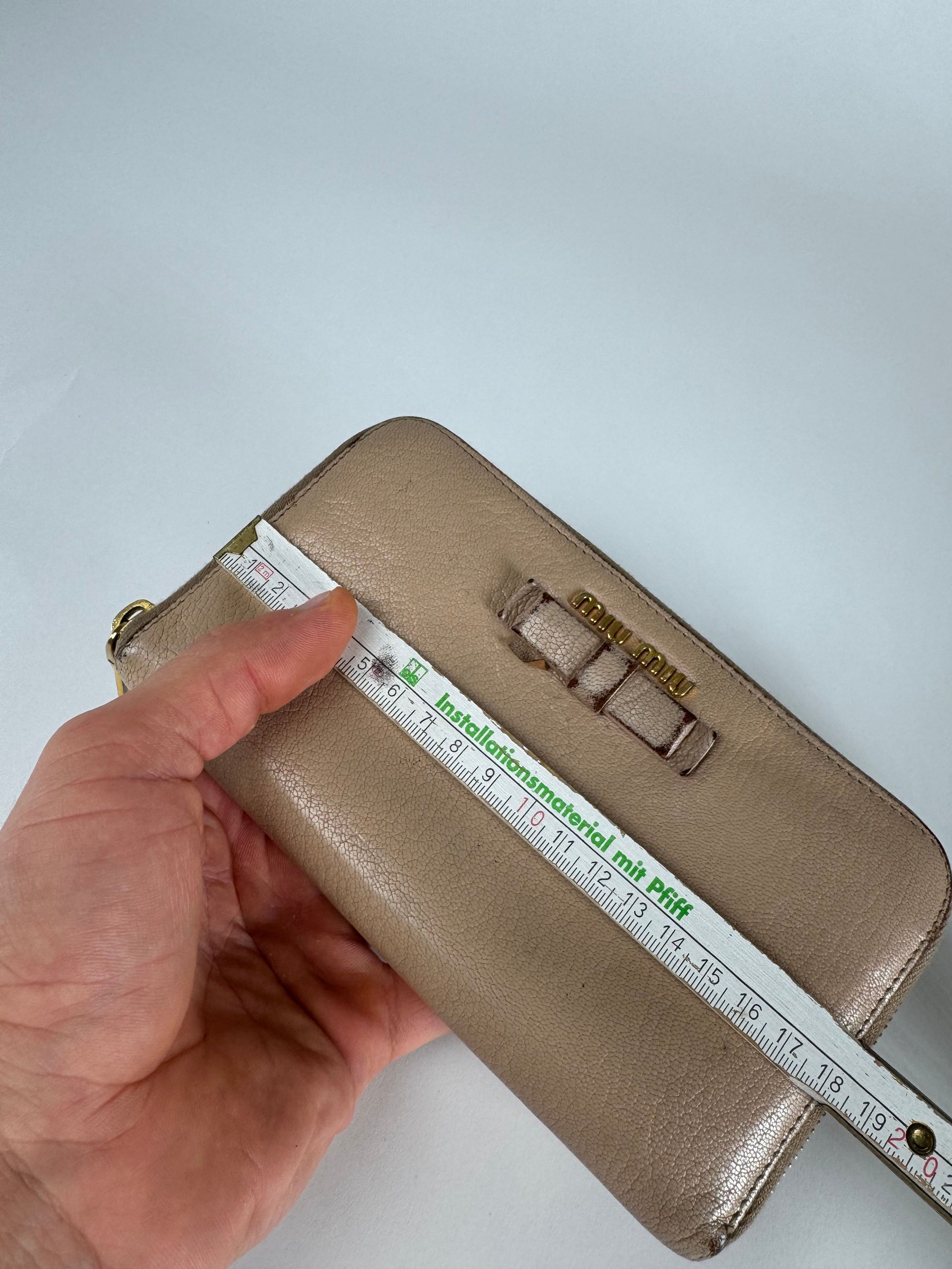Miu Miu Vintage Leather Wallet Rose/beige Size ONE SIZE - 9 Thumbnail
