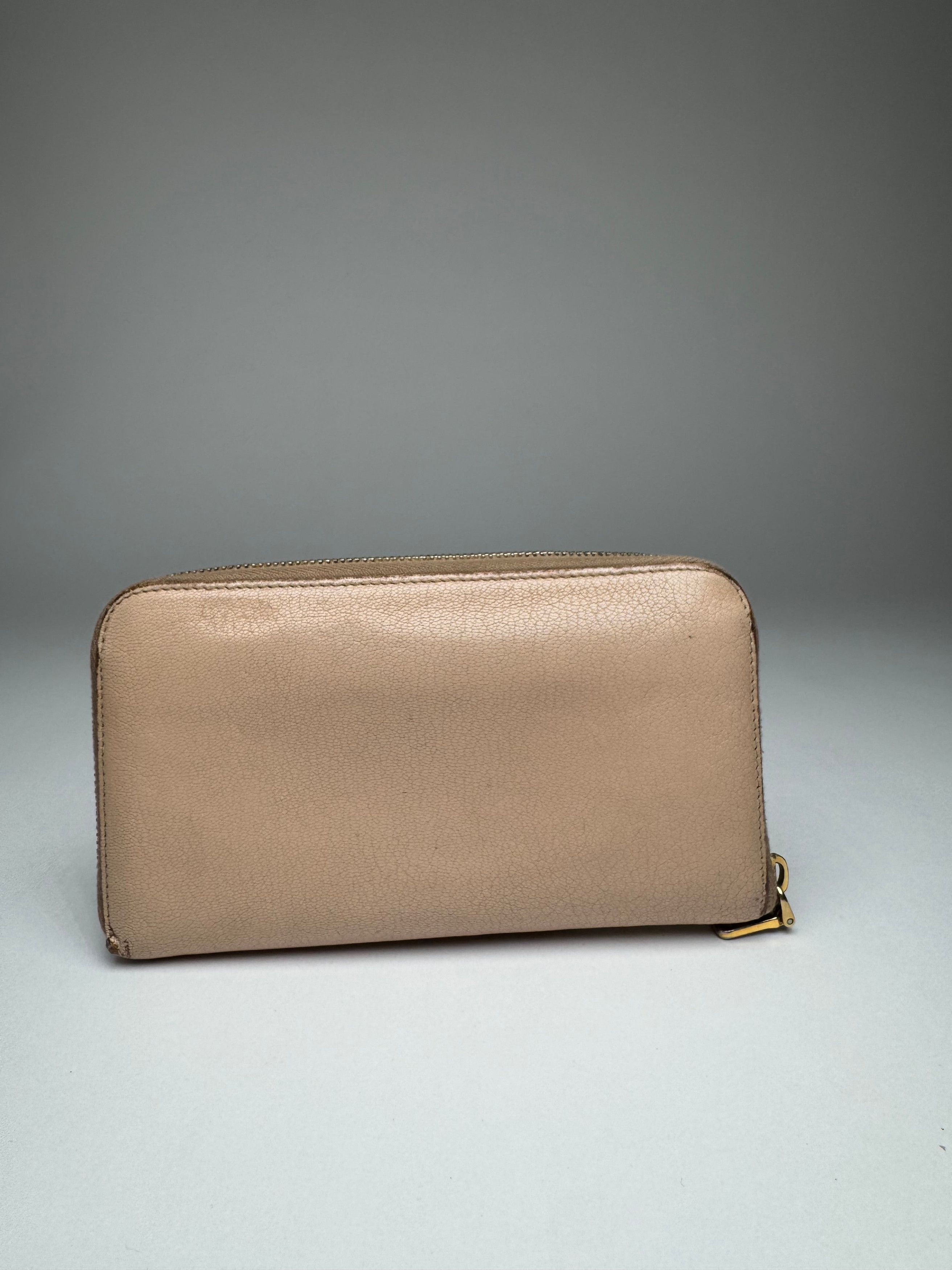 Miu Miu Vintage Leather Wallet Rose/beige Size ONE SIZE - 2 Thumbnail