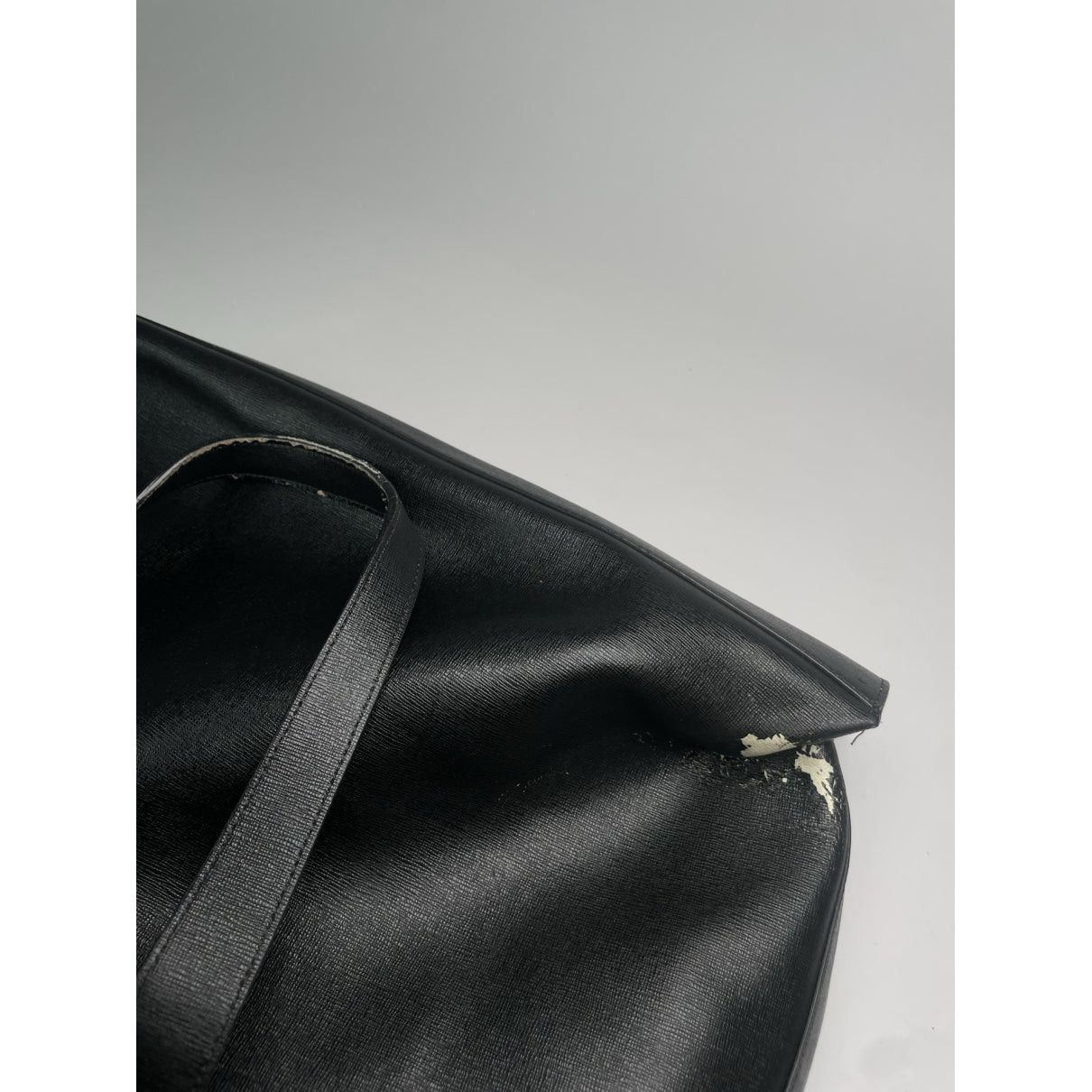 Giorgio Armani Black Leather Handbag Size ONE SIZE - 3 Thumbnail