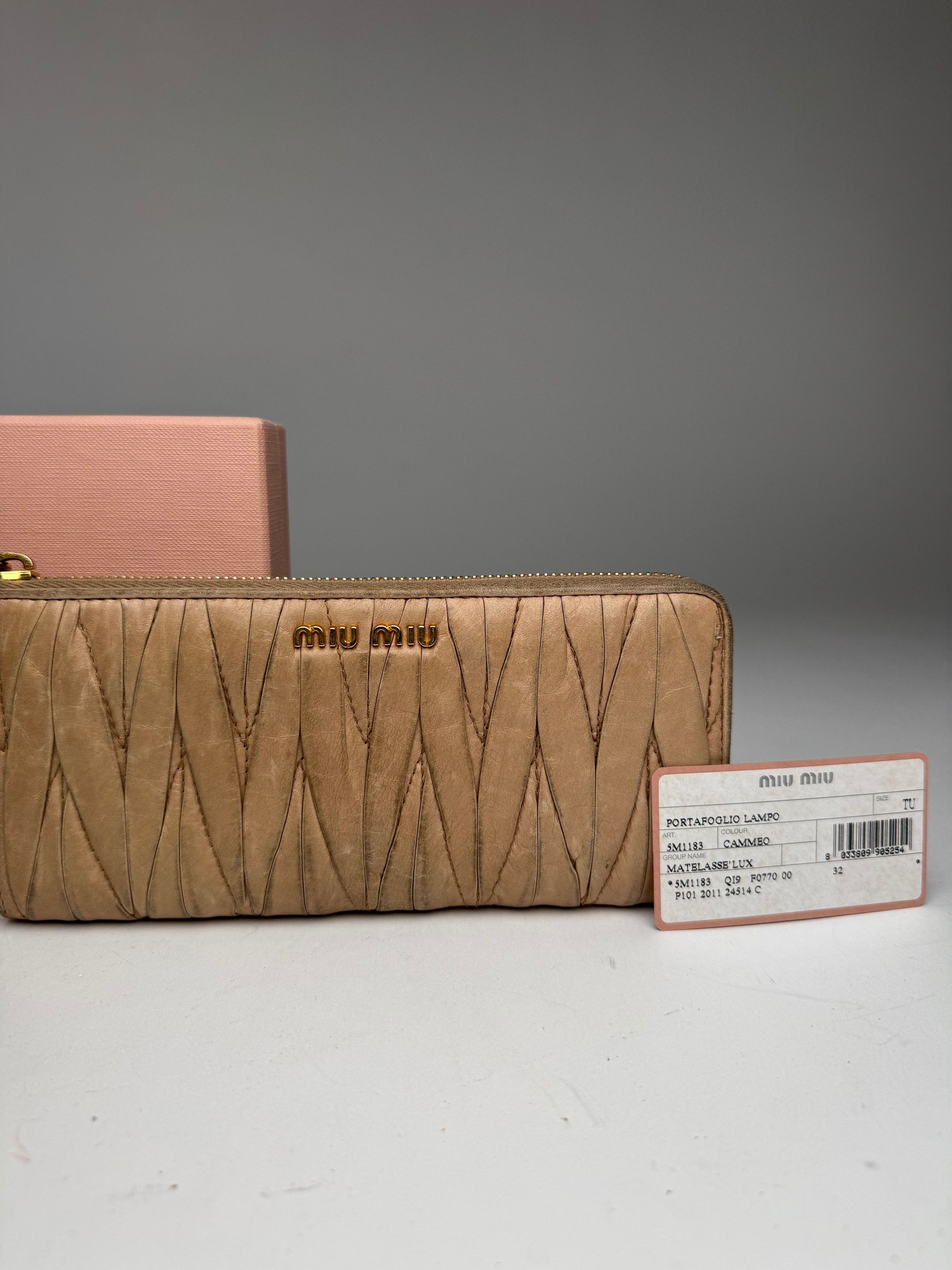 Miu Miu Vintage Metallasse Leather Wallet beige Size ONE SIZE - 5 Thumbnail