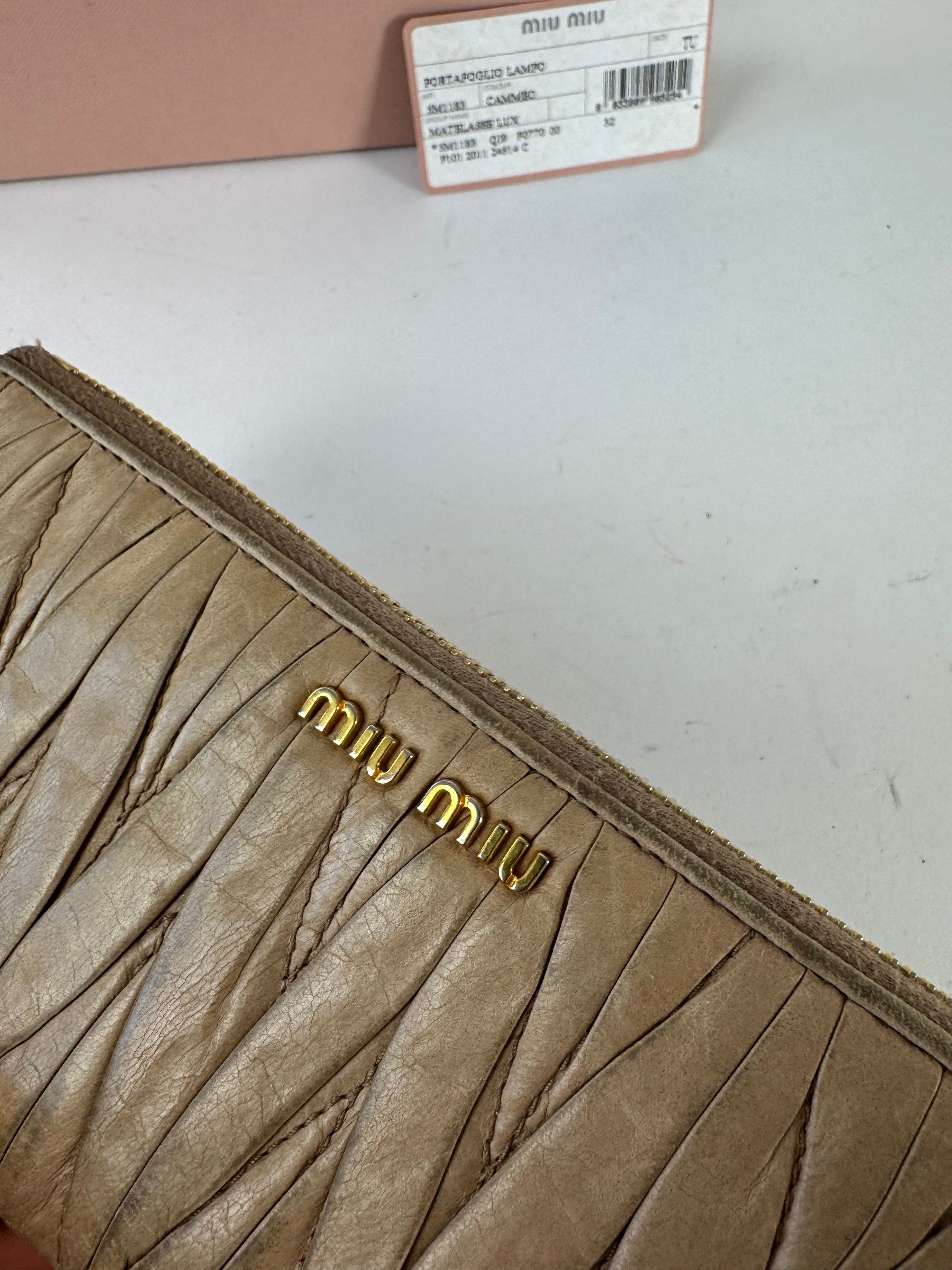 Miu Miu Vintage Metallasse Leather Wallet beige Size ONE SIZE - 9 Thumbnail