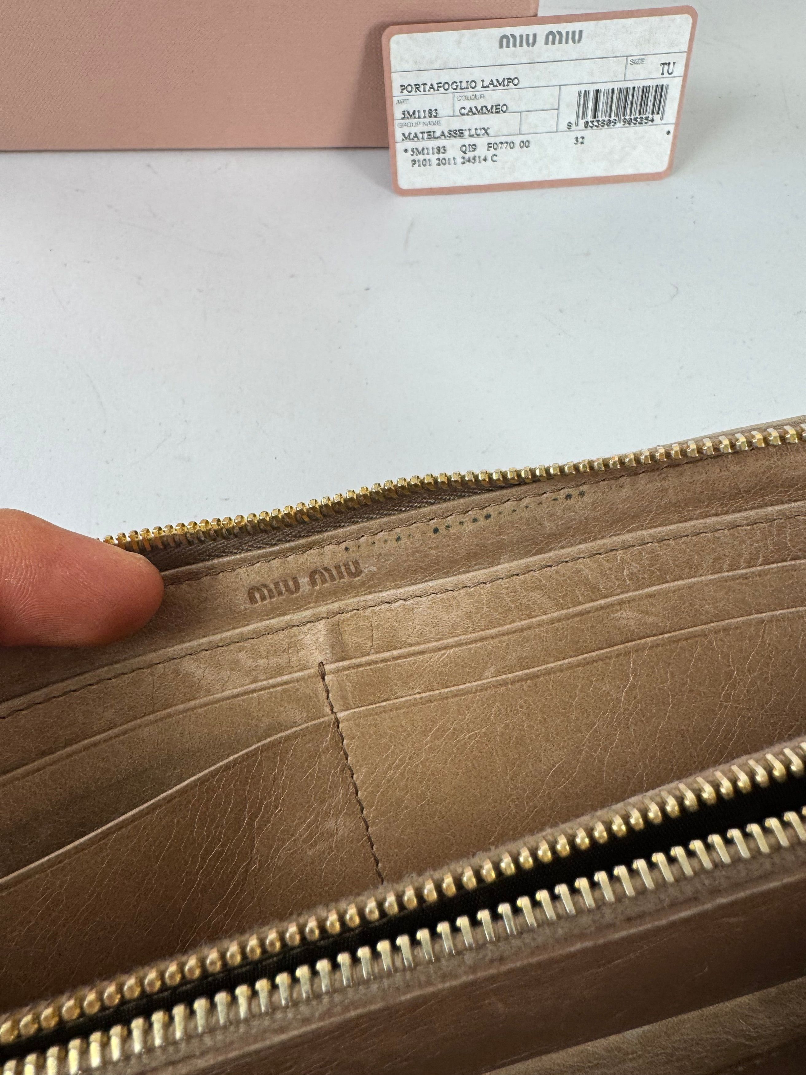 Miu Miu Vintage Metallasse Leather Wallet beige Size ONE SIZE - 6 Thumbnail