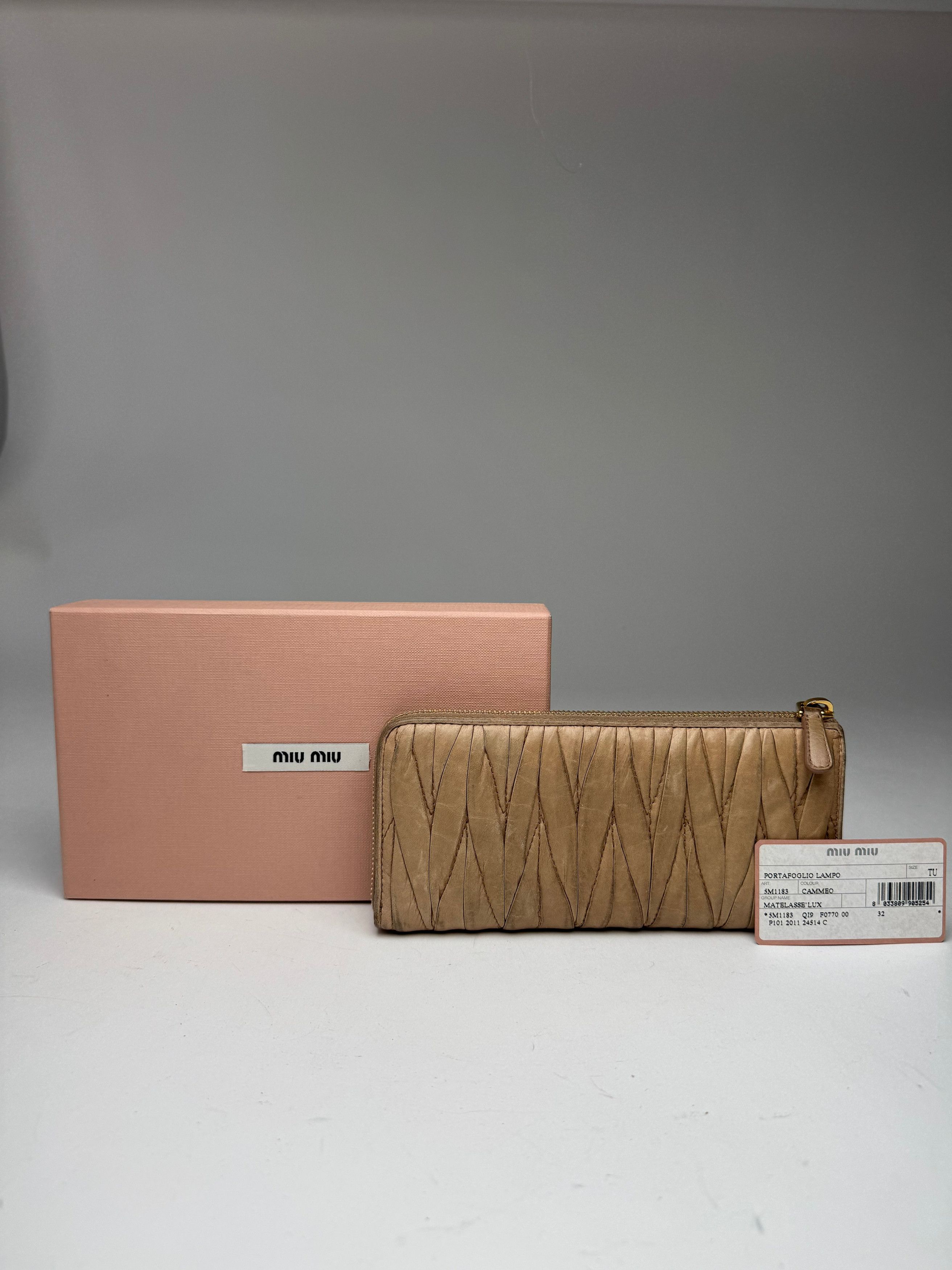Miu Miu Vintage Metallasse Leather Wallet beige Size ONE SIZE - 10 Thumbnail