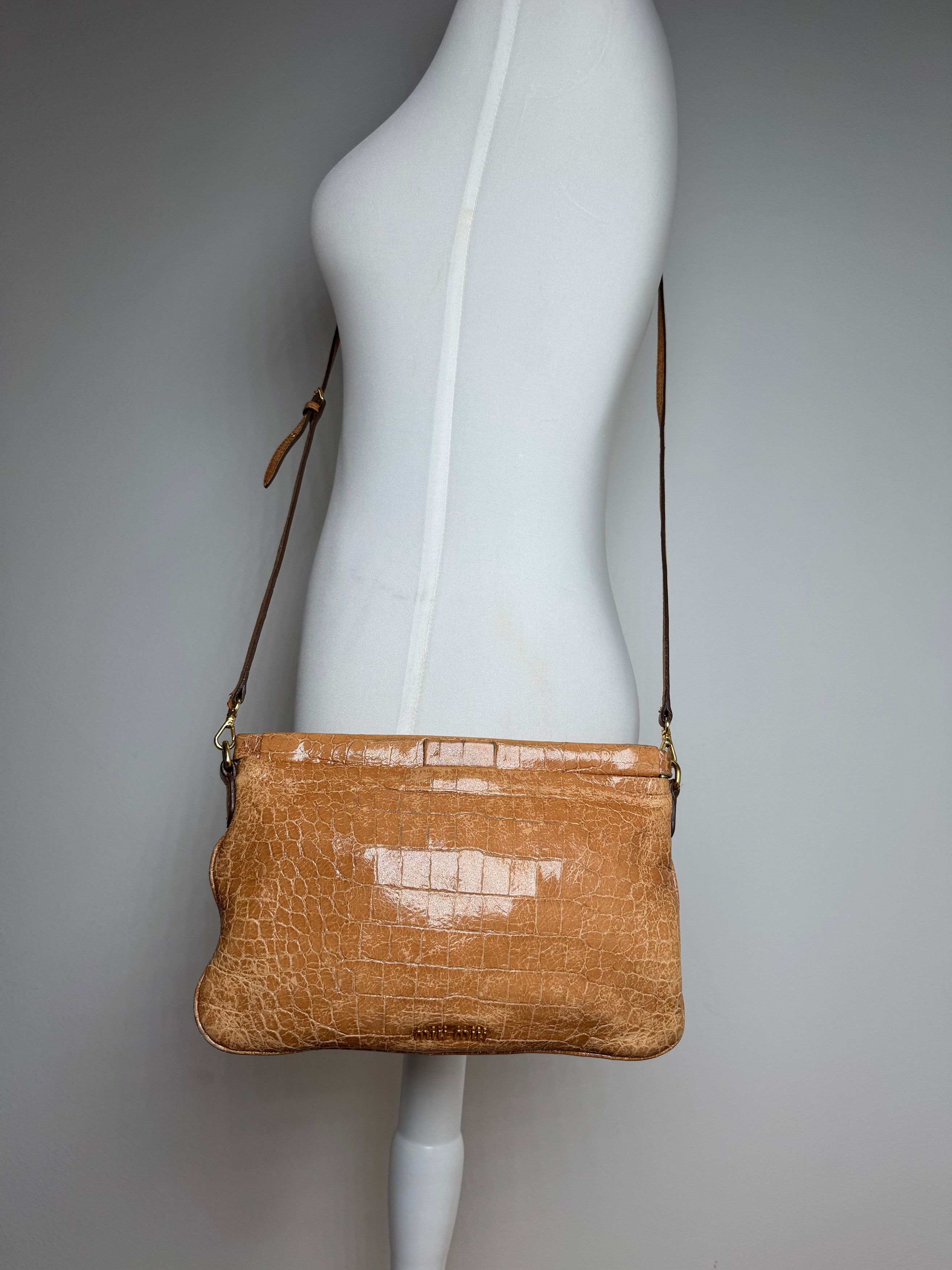 Miu Miu Vintage Leather Crossbody Bag Brown Size ONE SIZE - 13 Thumbnail