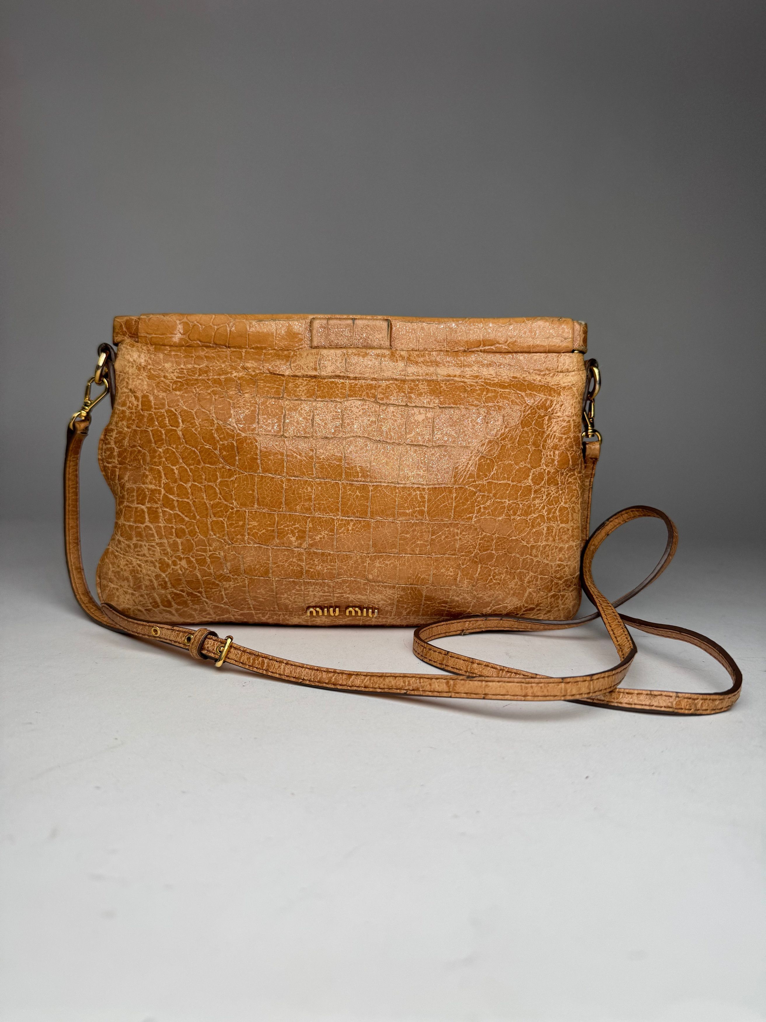 Miu Miu Vintage Leather Crossbody Bag Brown Size ONE SIZE - 15 Thumbnail
