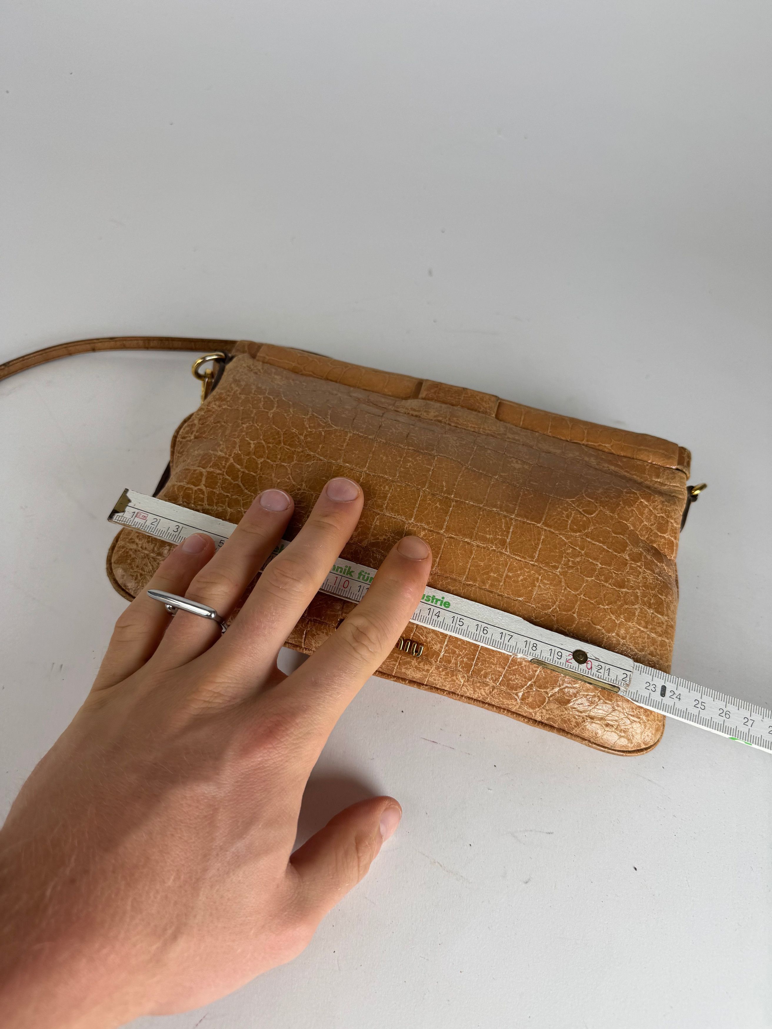 Miu Miu Vintage Leather Crossbody Bag Brown Size ONE SIZE - 10 Thumbnail