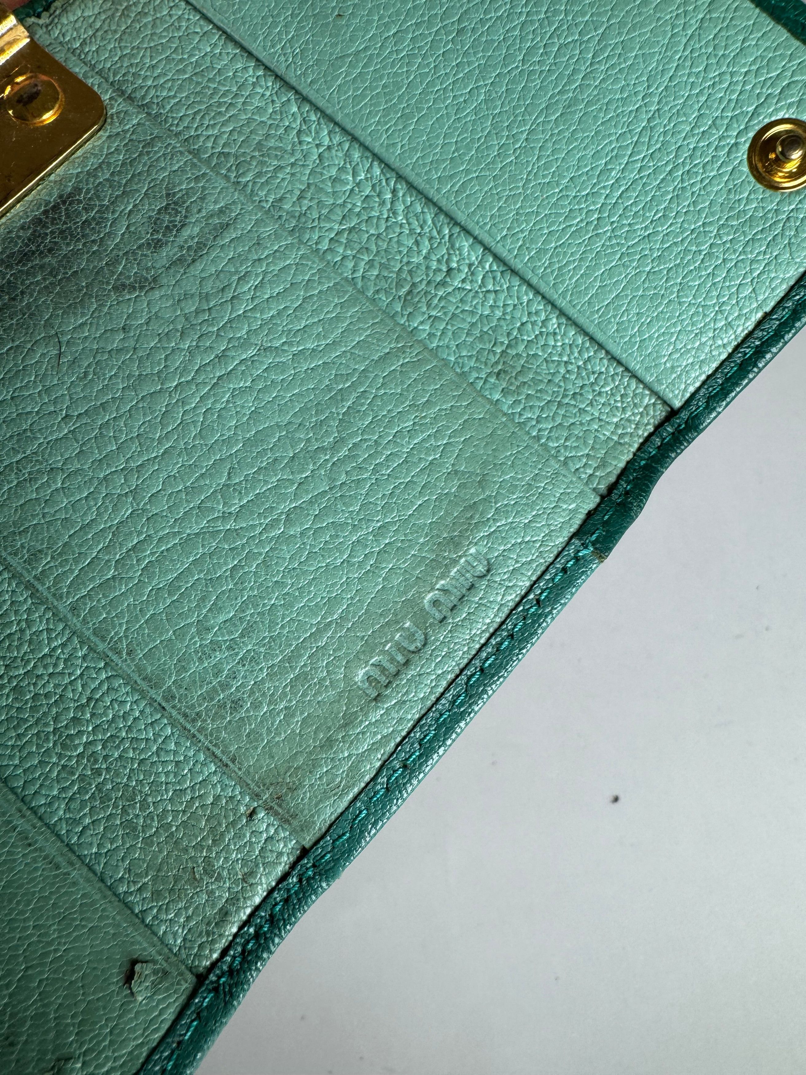 Miu Miu Vintage Leather Key Holder Green Size ONE SIZE - 9 Thumbnail