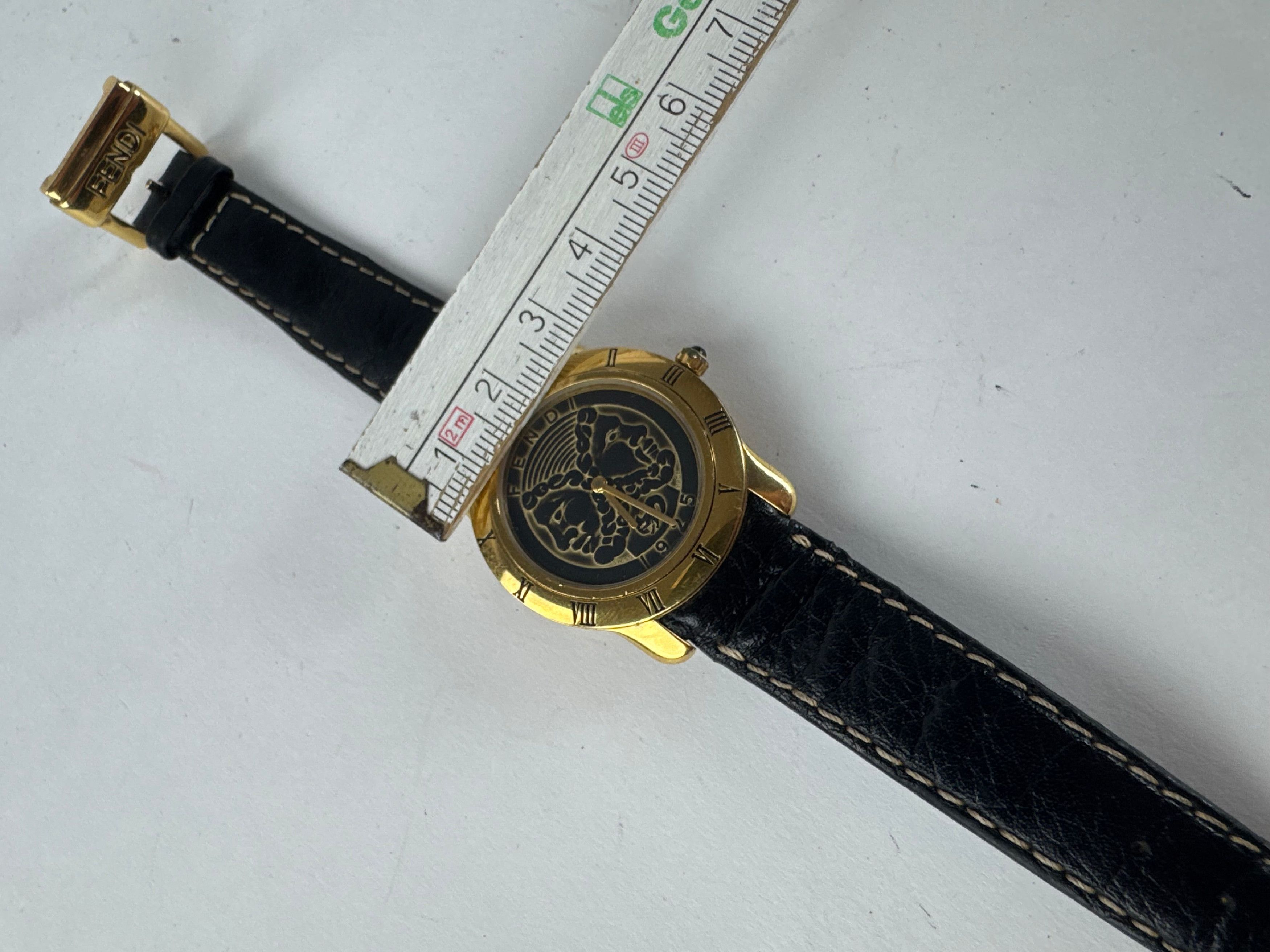 Fendi Vintage 2 Face Watch Gold black Size ONE SIZE - 8 Thumbnail