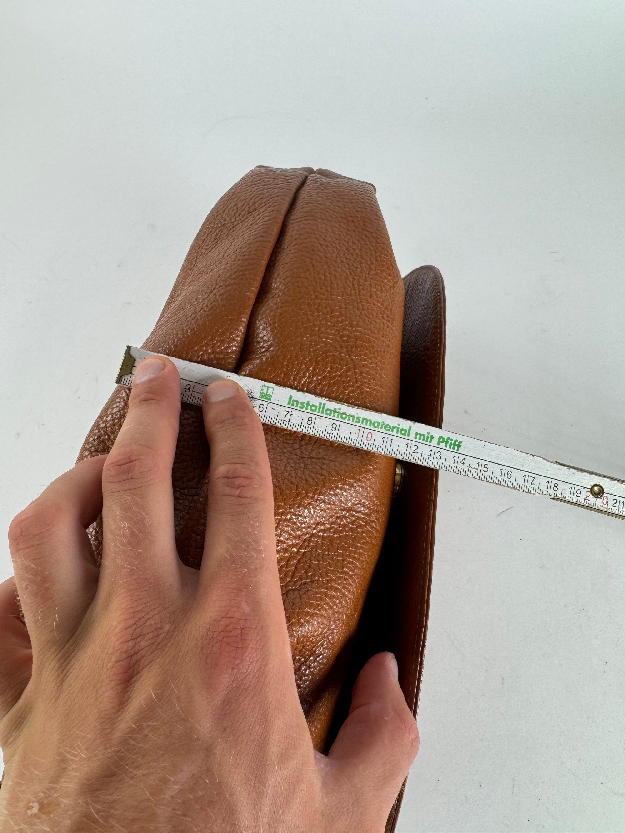 Givenchy Vintage Leather Clutch Brown Size ONE SIZE - 15 Thumbnail