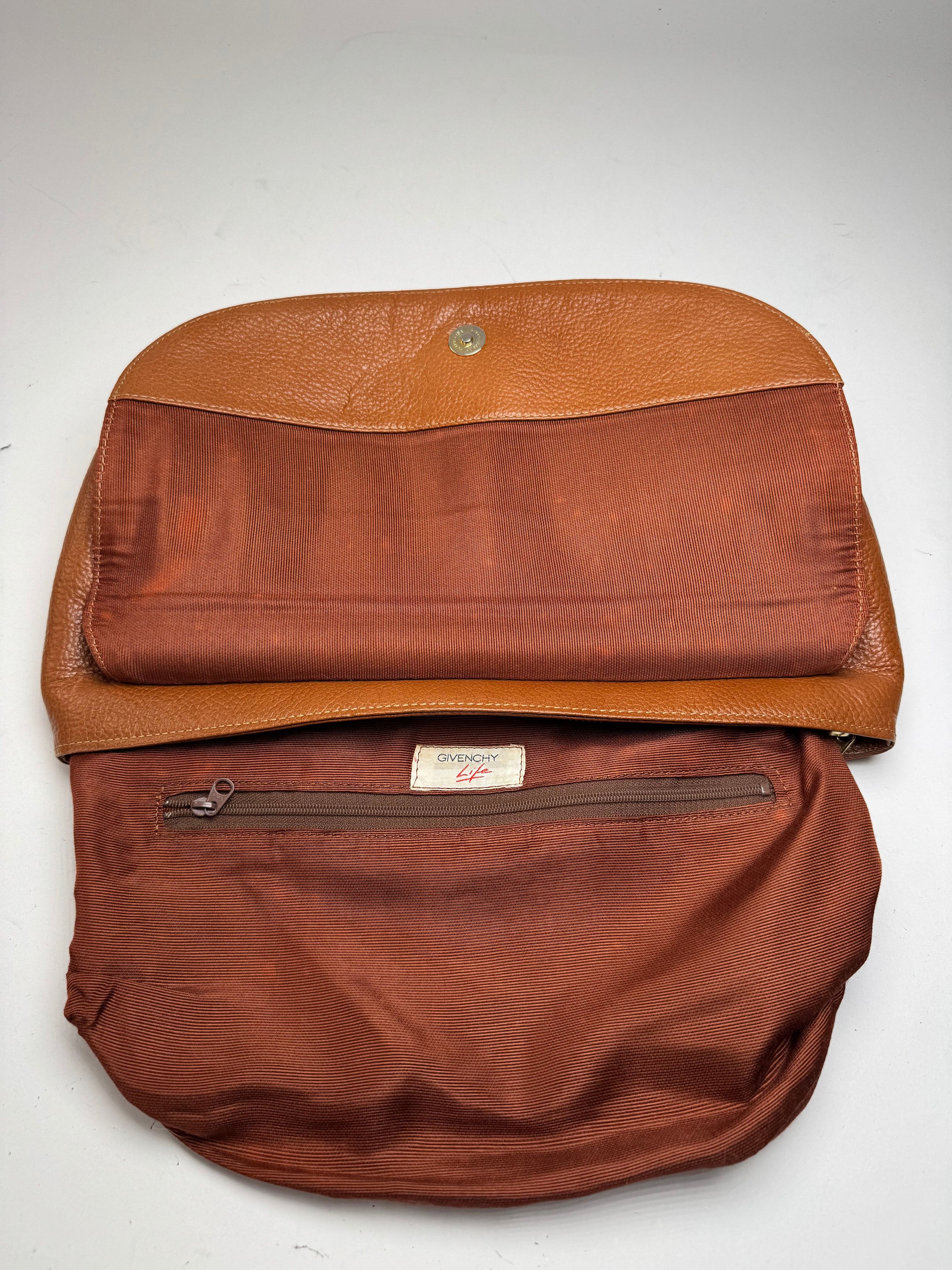 Givenchy Vintage Leather Clutch Brown Size ONE SIZE - 3 Thumbnail