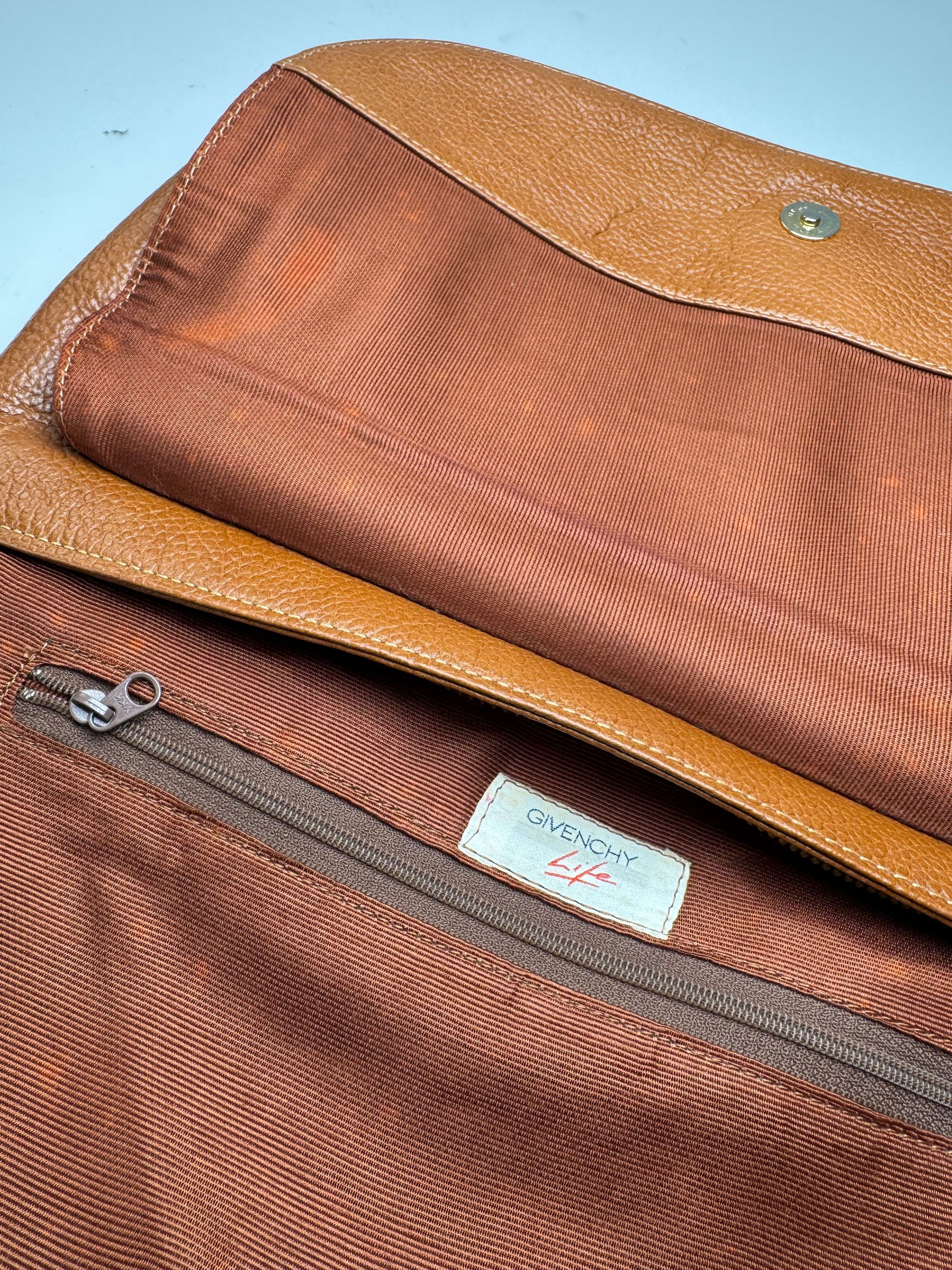 Givenchy Vintage Leather Clutch Brown Size ONE SIZE - 4 Thumbnail