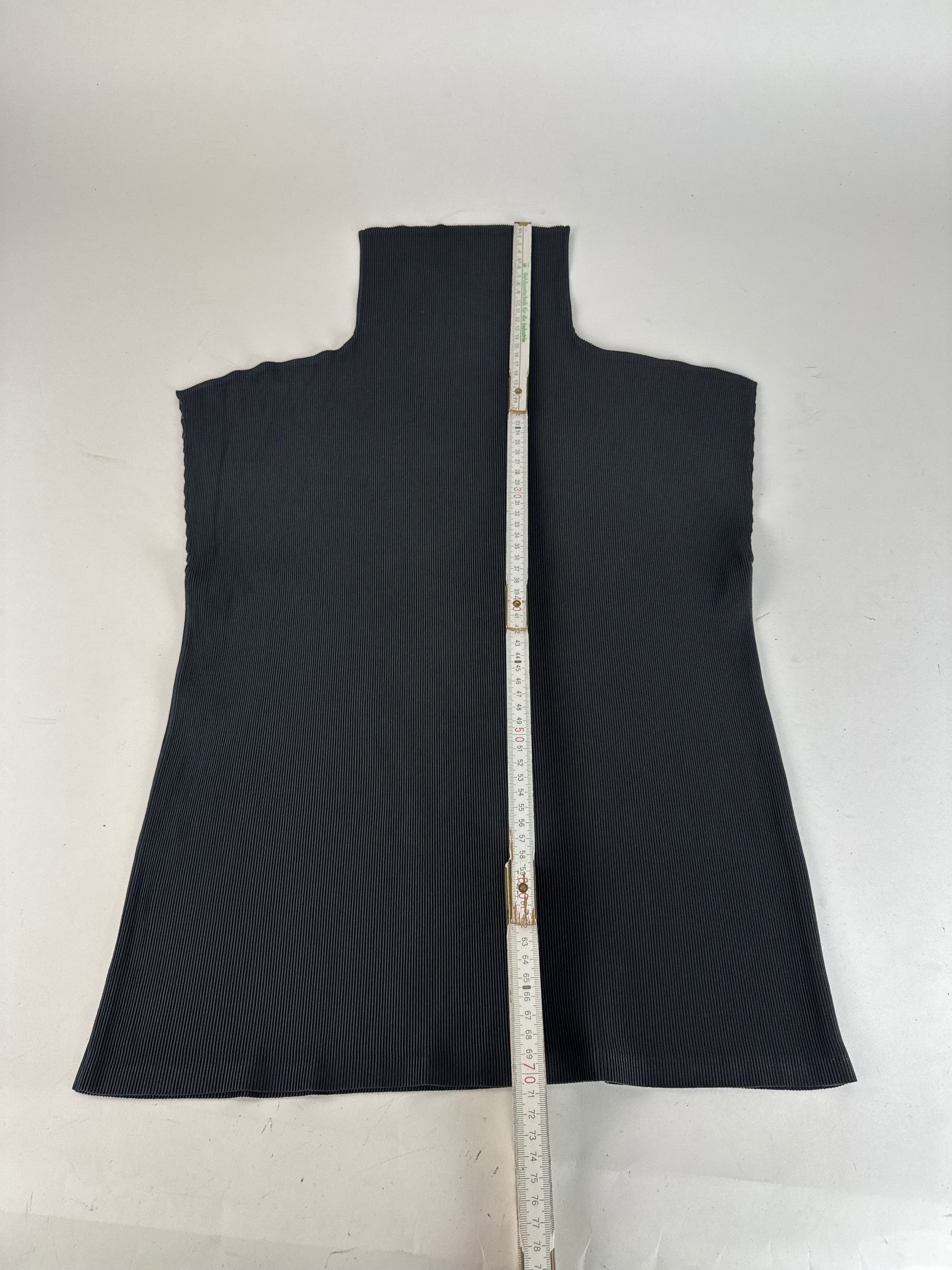 Other Vintage Pleats Please Plissee top Anthracite M Size S / US 4 / IT 40 - 12 Thumbnail