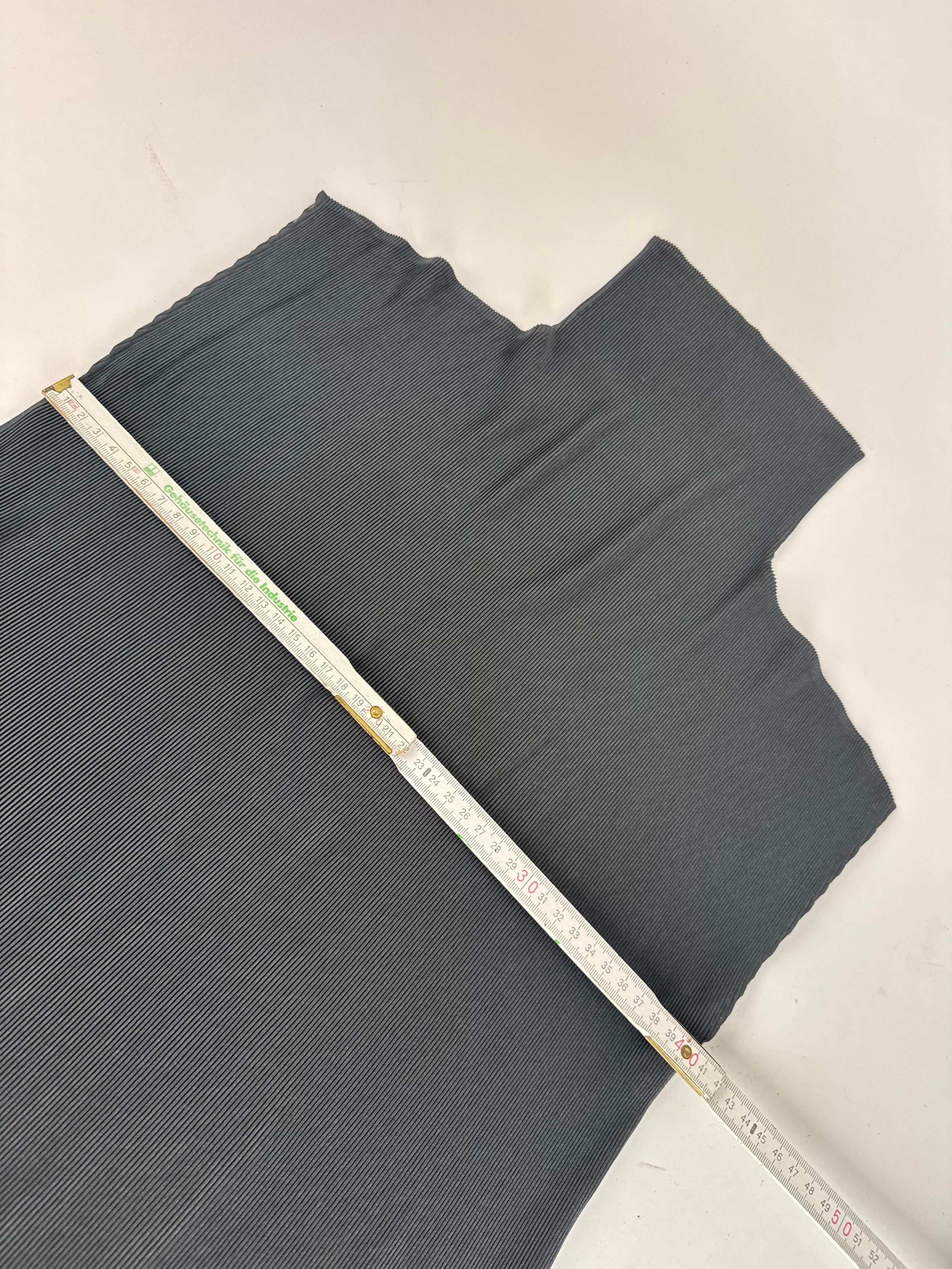 Other Vintage Pleats Please Plissee top Anthracite M Size S / US 4 / IT 40 - 13 Thumbnail