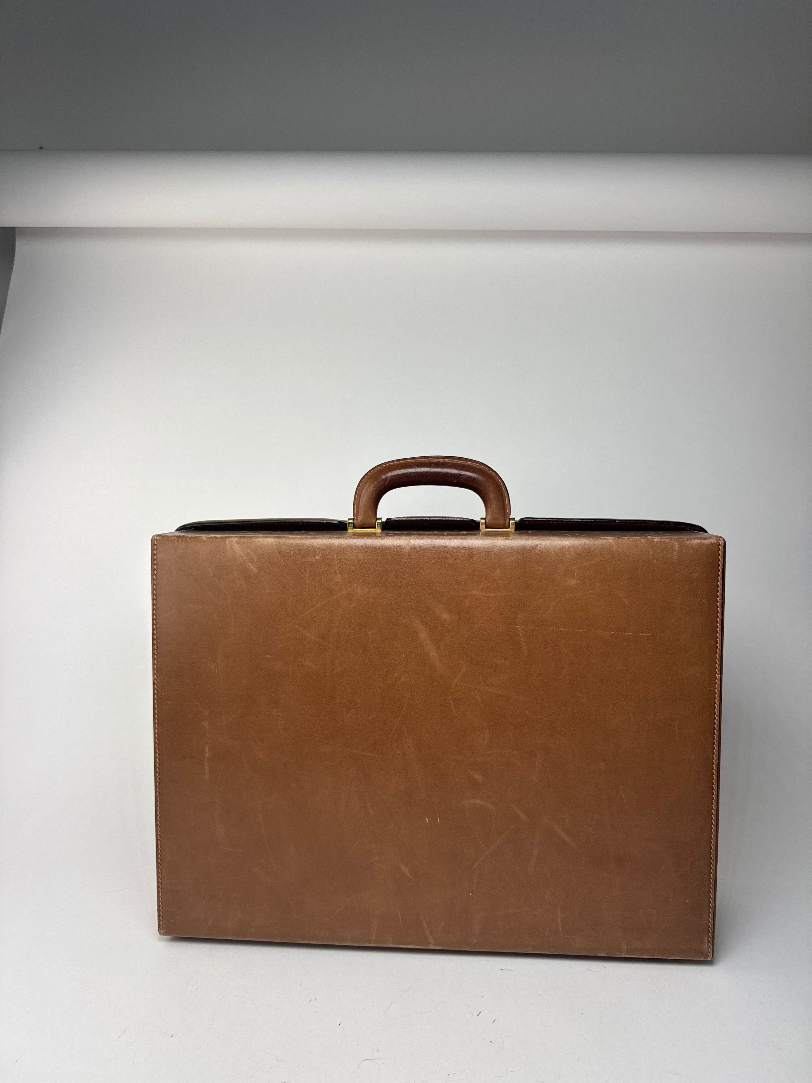 Gucci Vintage Leather Suitcase Brown Size ONE SIZE - 4 Thumbnail